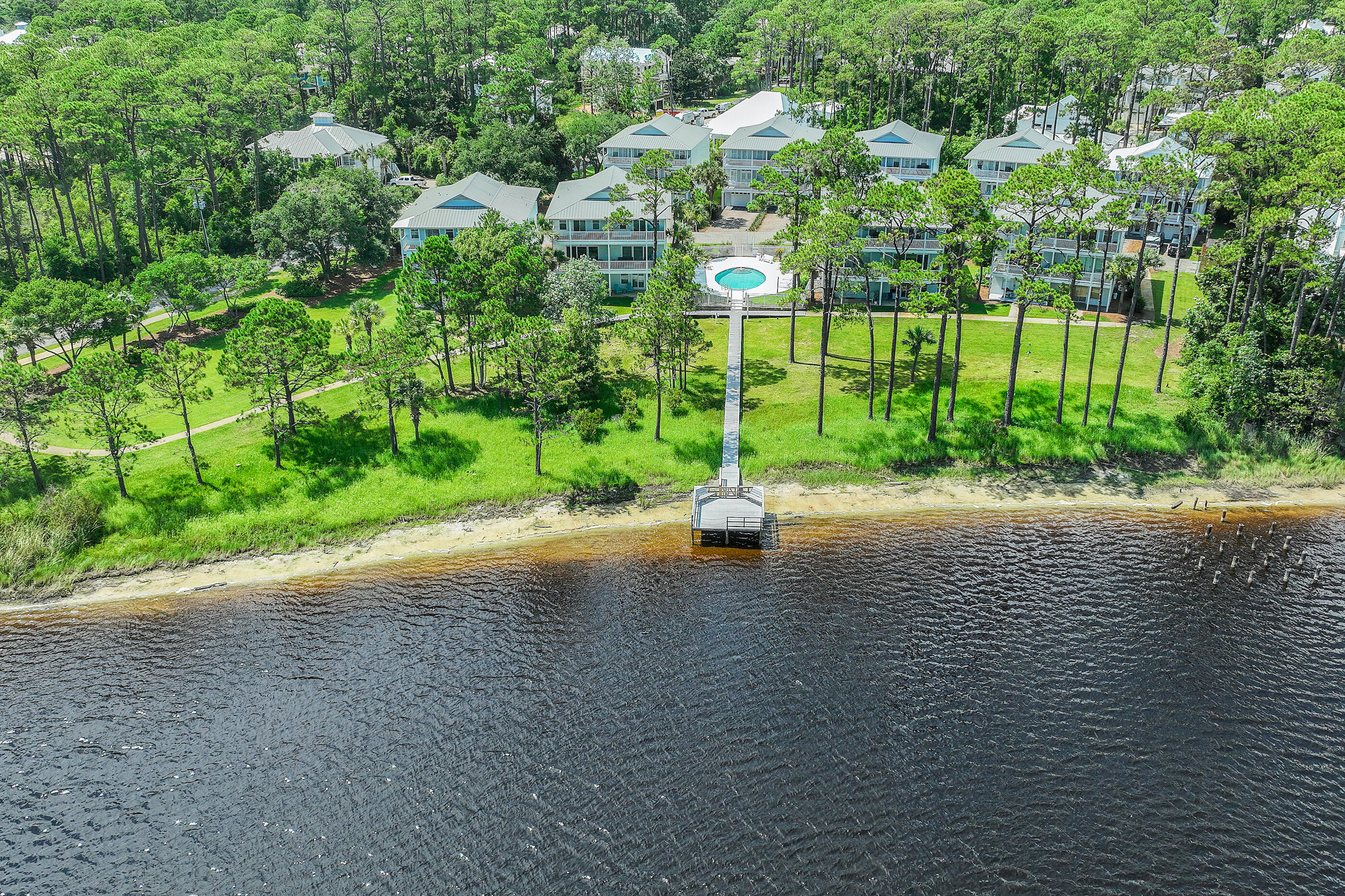 DUNE BREEZE VILLAS - Residential