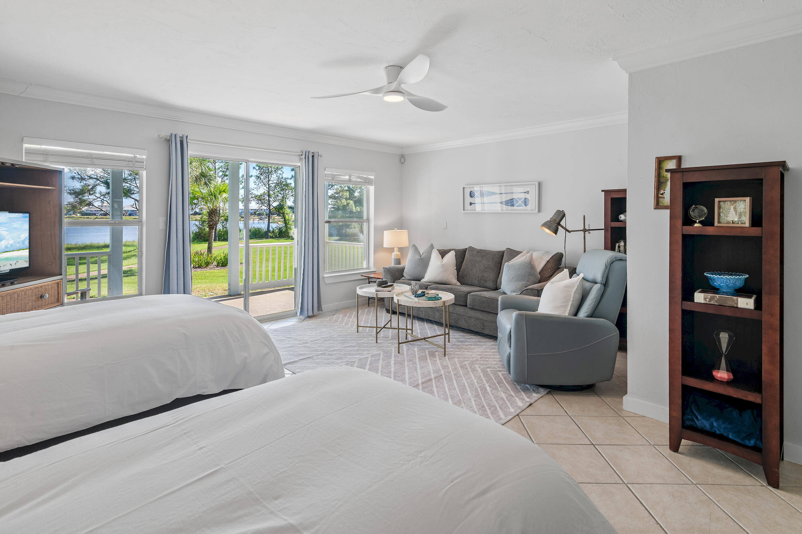 DUNE BREEZE VILLAS - Residential