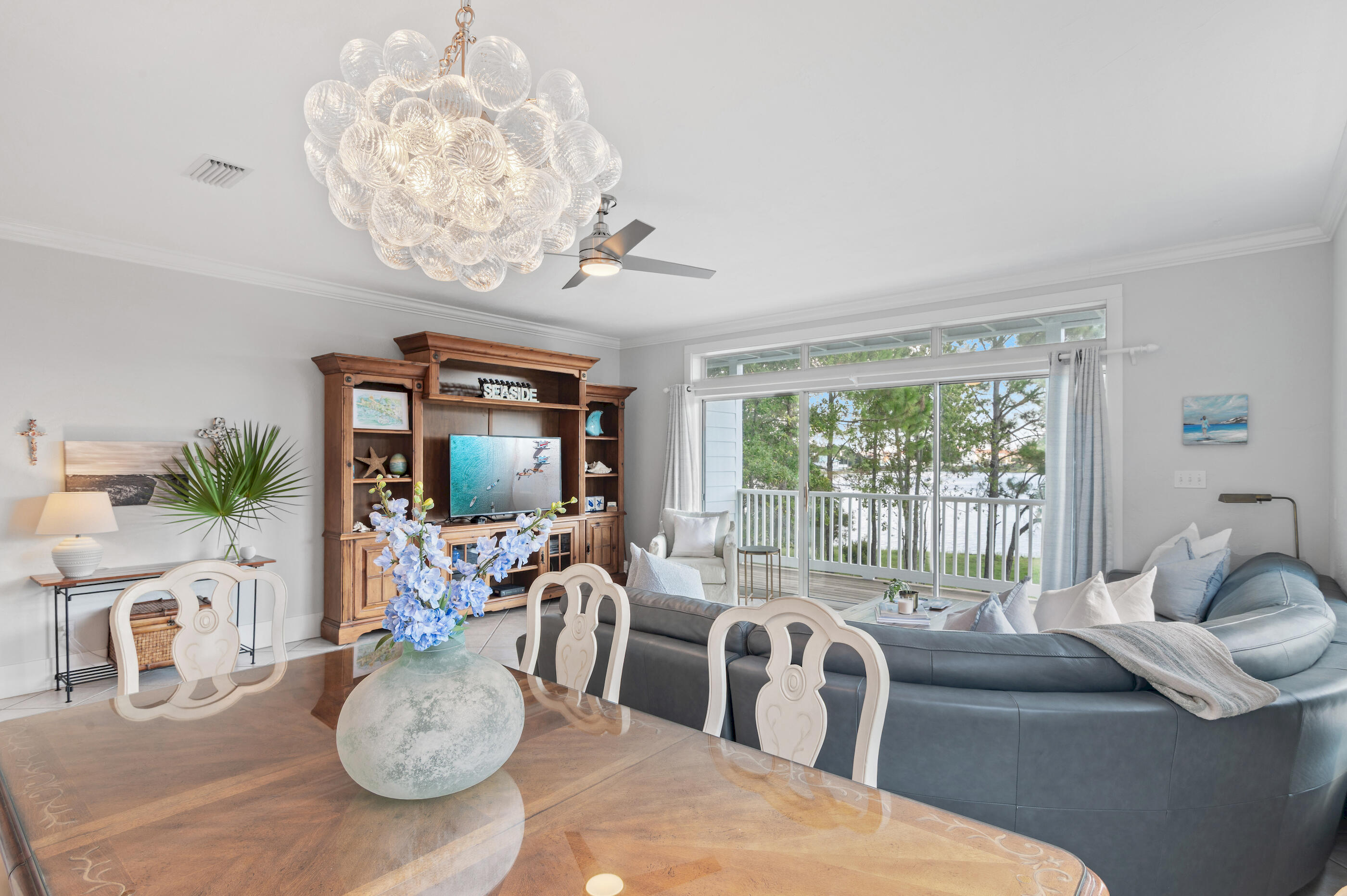 DUNE BREEZE VILLAS - Residential
