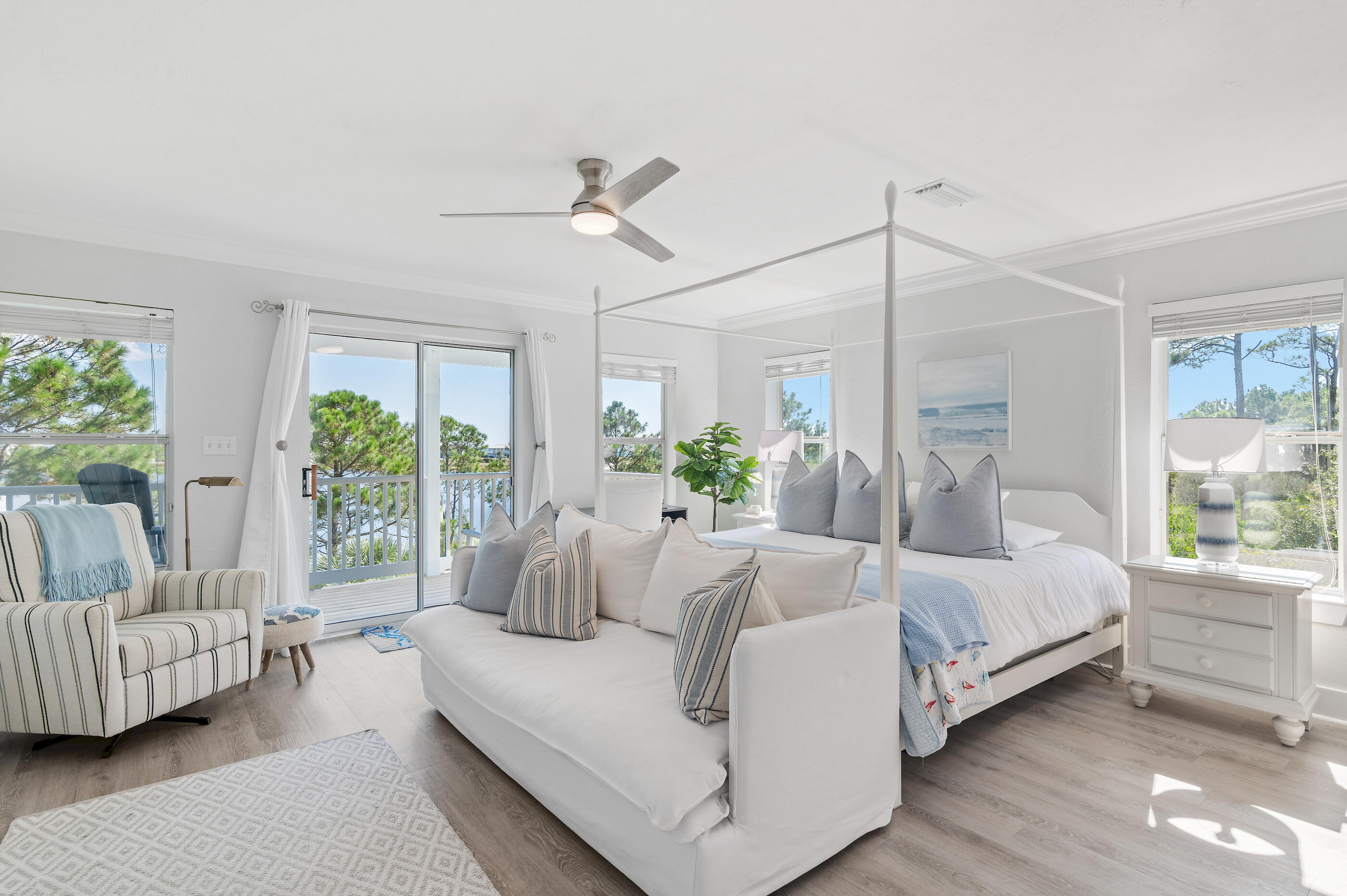 DUNE BREEZE VILLAS - Residential