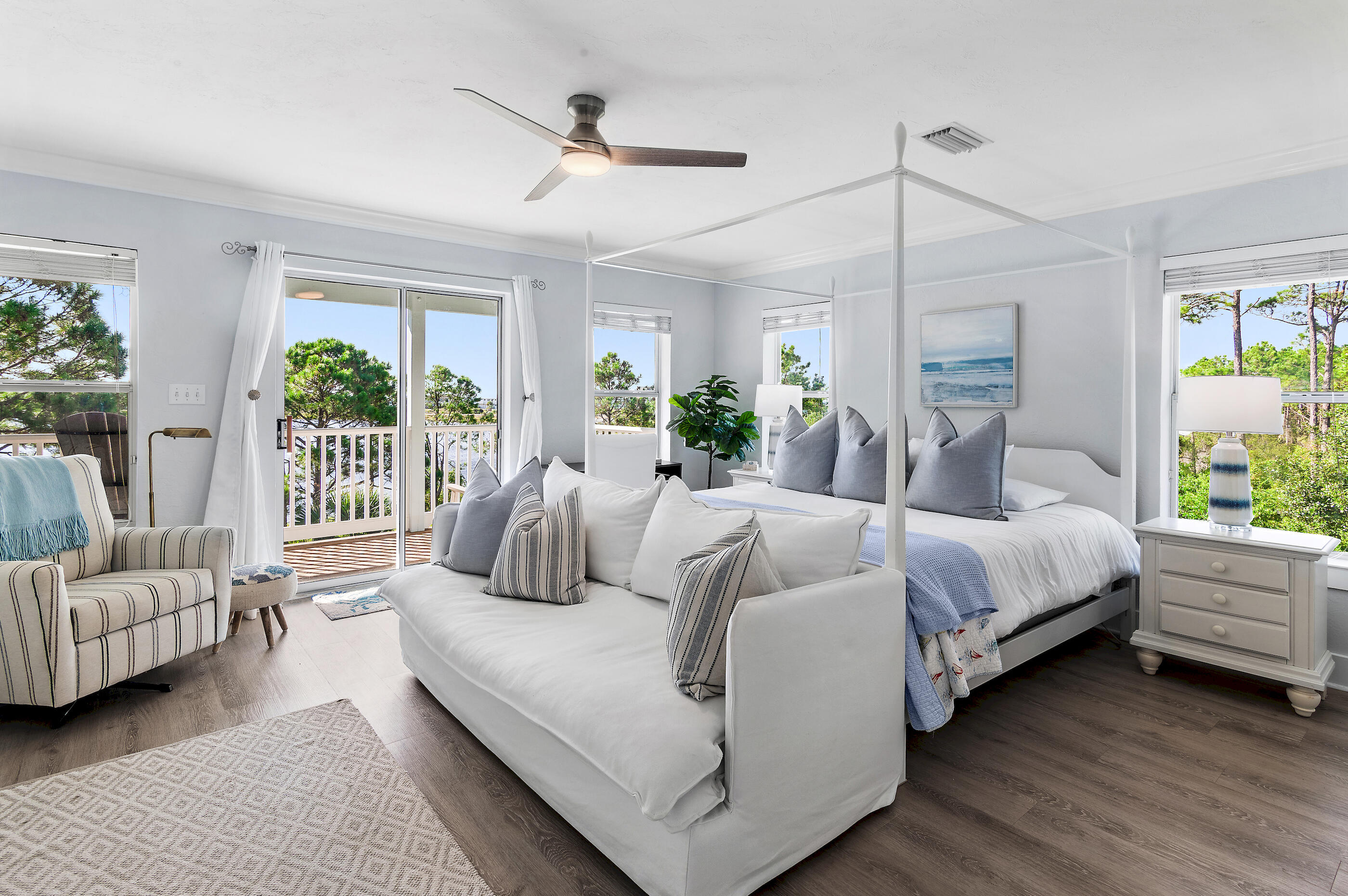 DUNE BREEZE VILLAS - Residential