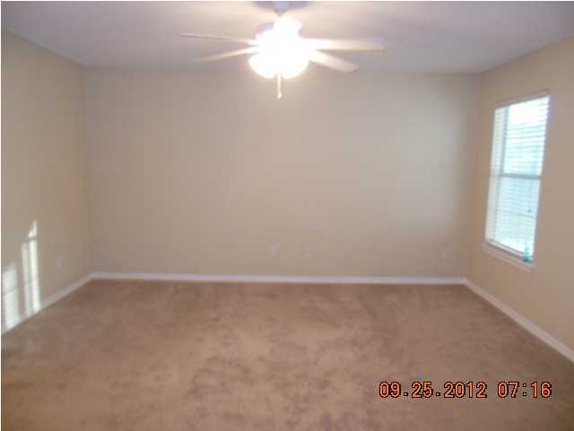 SOUTHERN PINES - Residential Lease