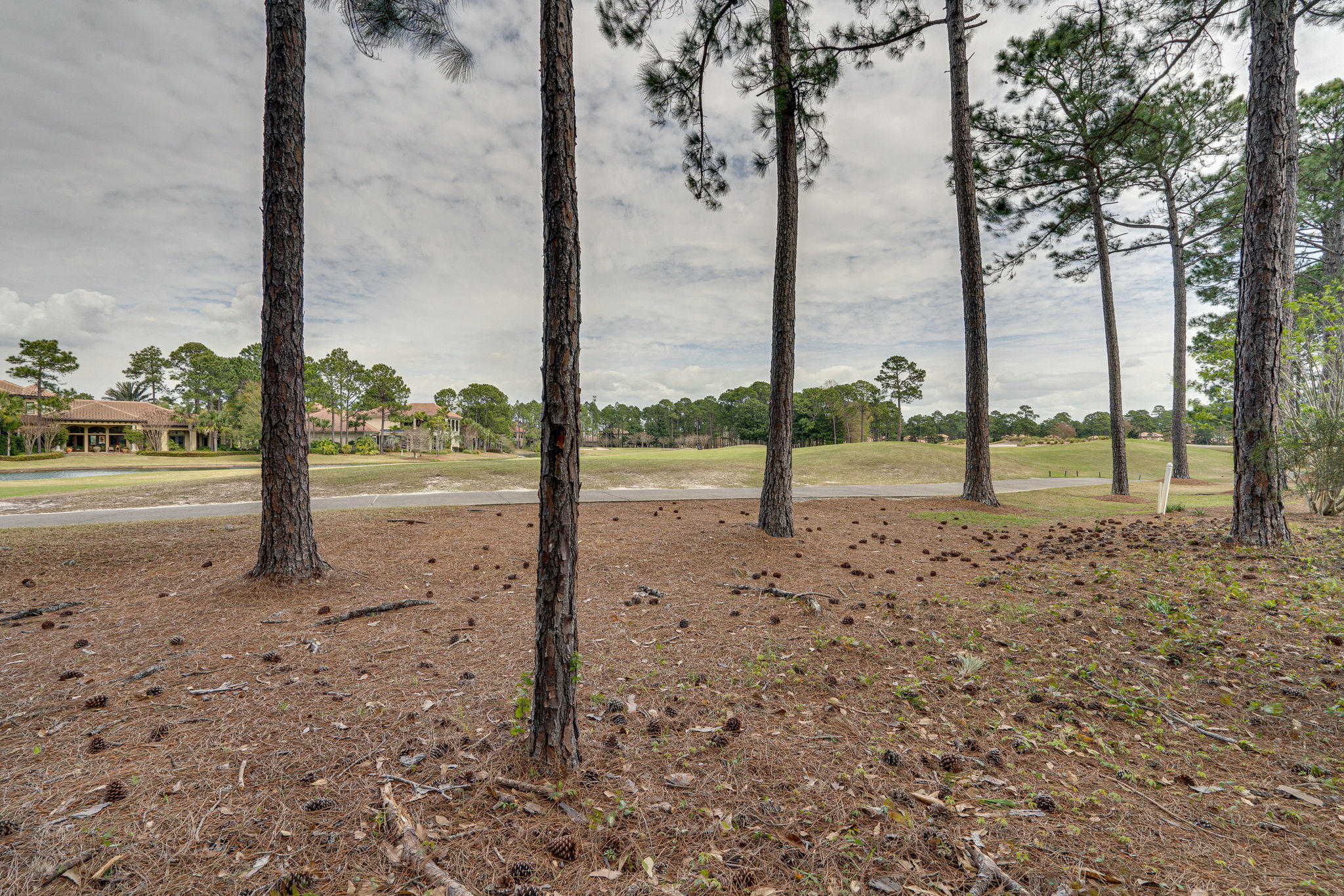 BAYTOWNE/RAVEN OAKS - Land