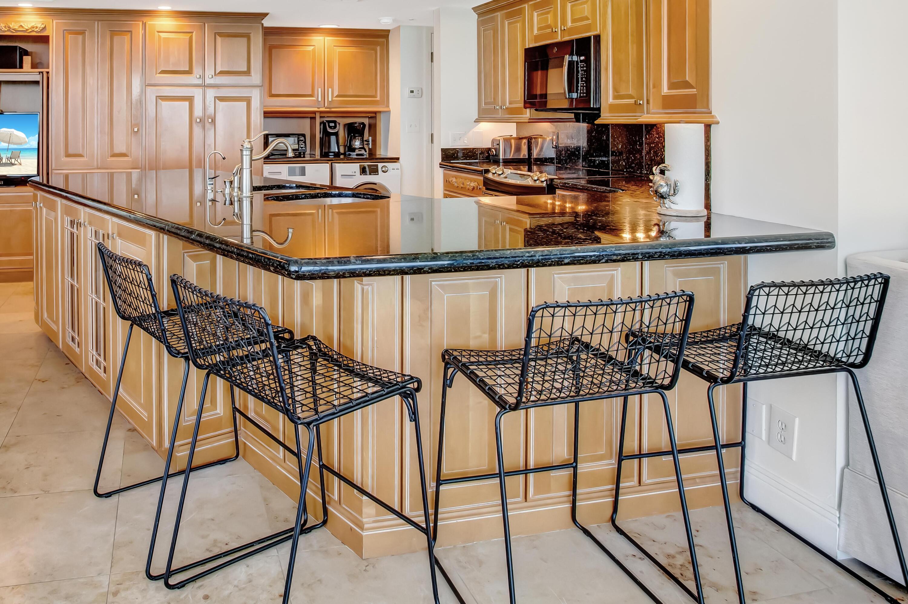 BEACHSIDE 2 CONDO - Residential