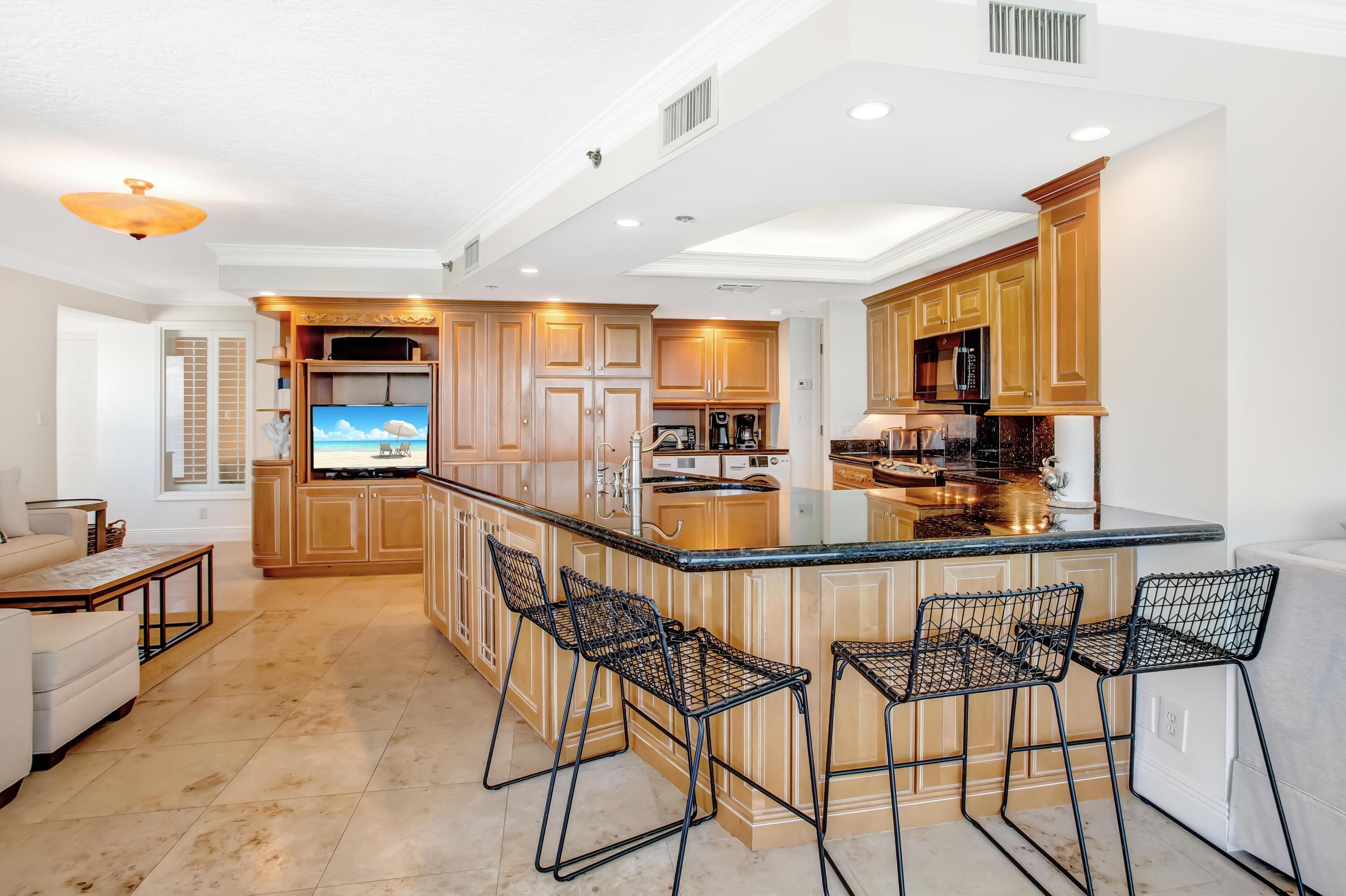 BEACHSIDE 2 CONDO - Residential