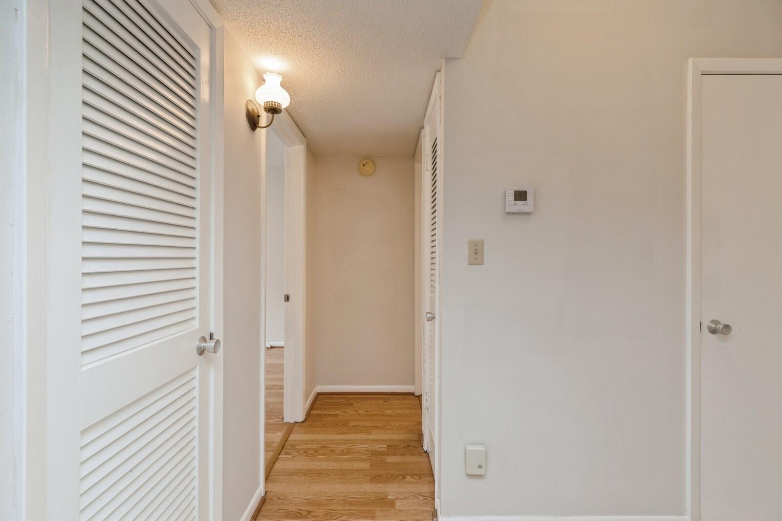 COUNTRY CLUB CONDO - Residential