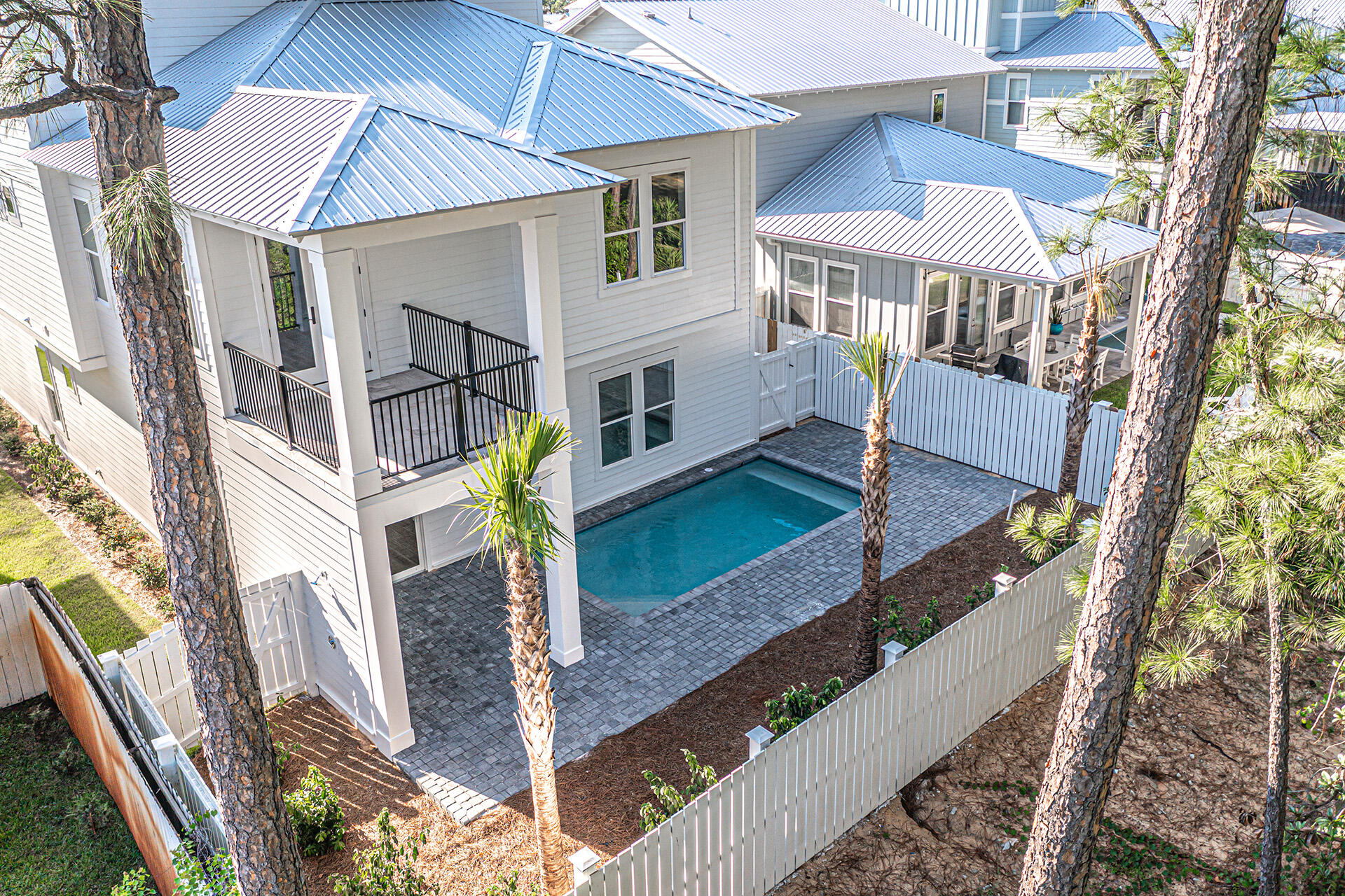 FRANGISTA BEACH - Residential