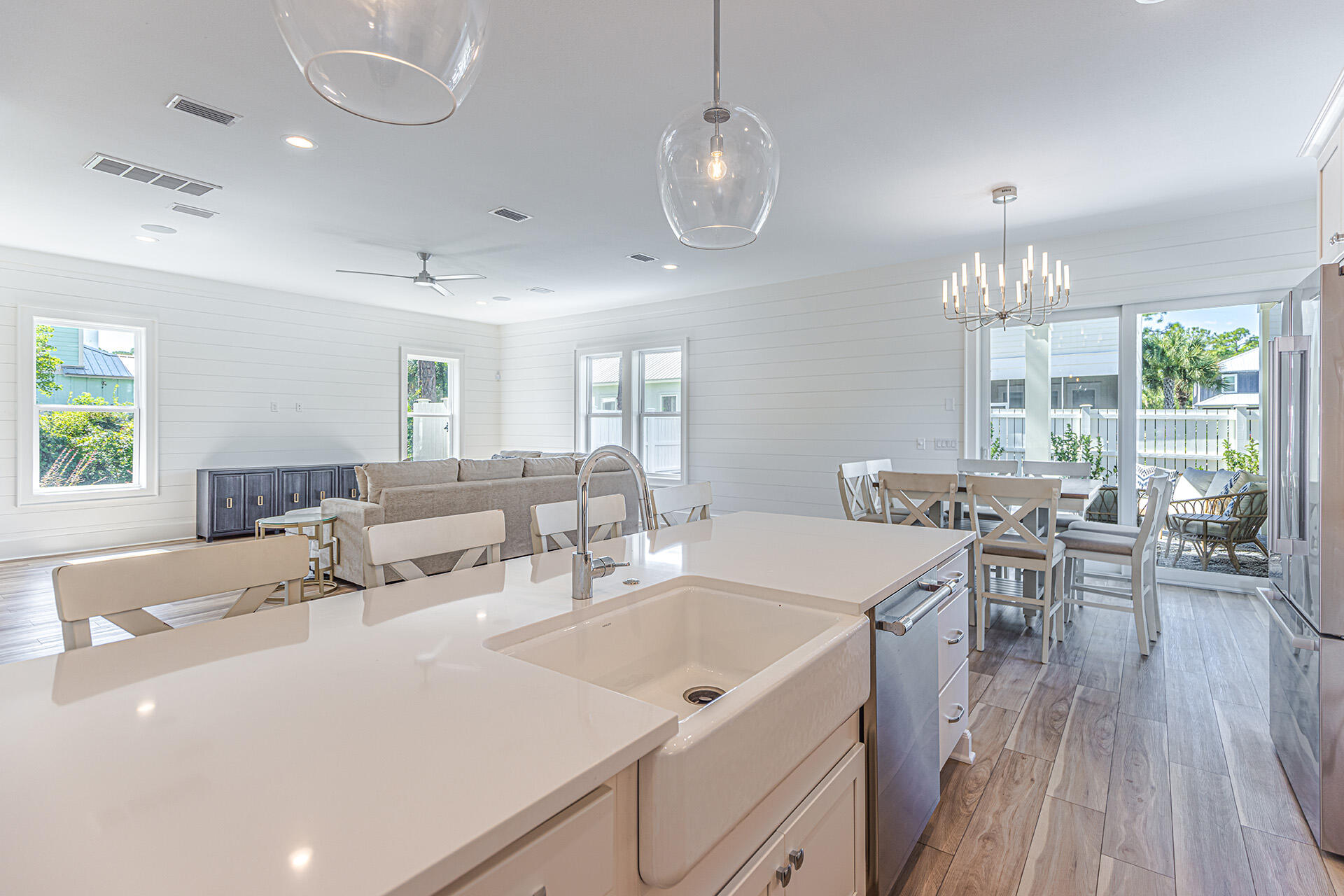 FRANGISTA BEACH - Residential