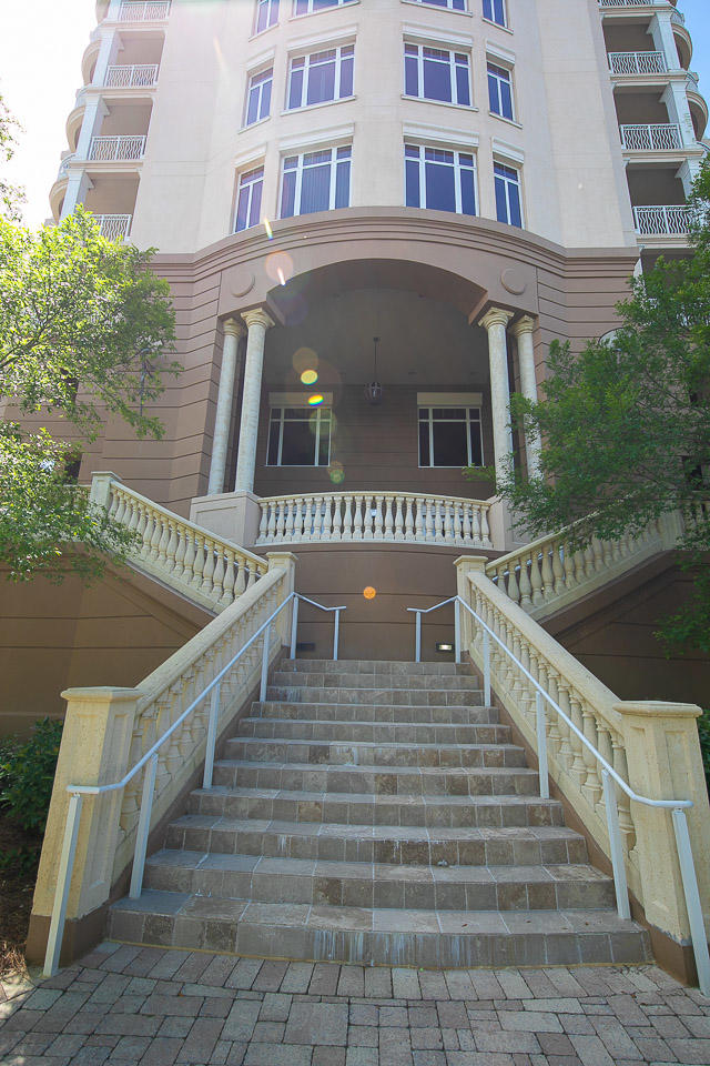ONE WATER PLACE AT KELLY PLANTATION - Residential