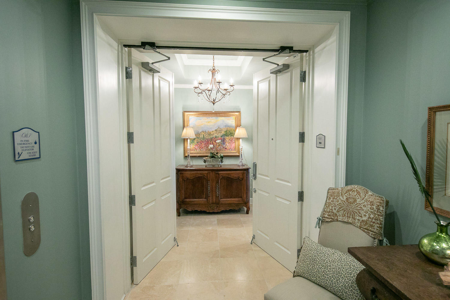 ONE WATER PLACE AT KELLY PLANTATION - Residential