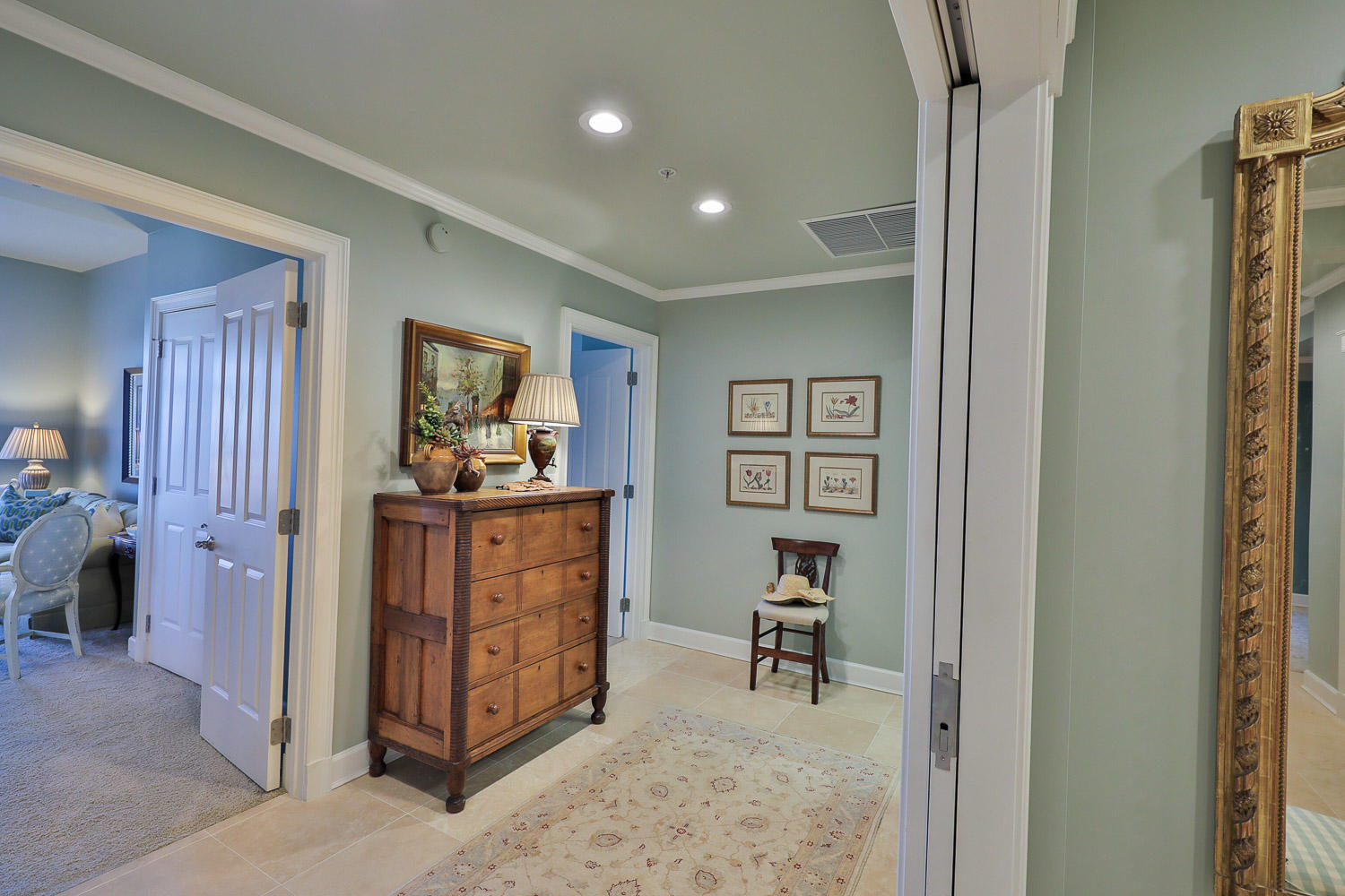 ONE WATER PLACE AT KELLY PLANTATION - Residential