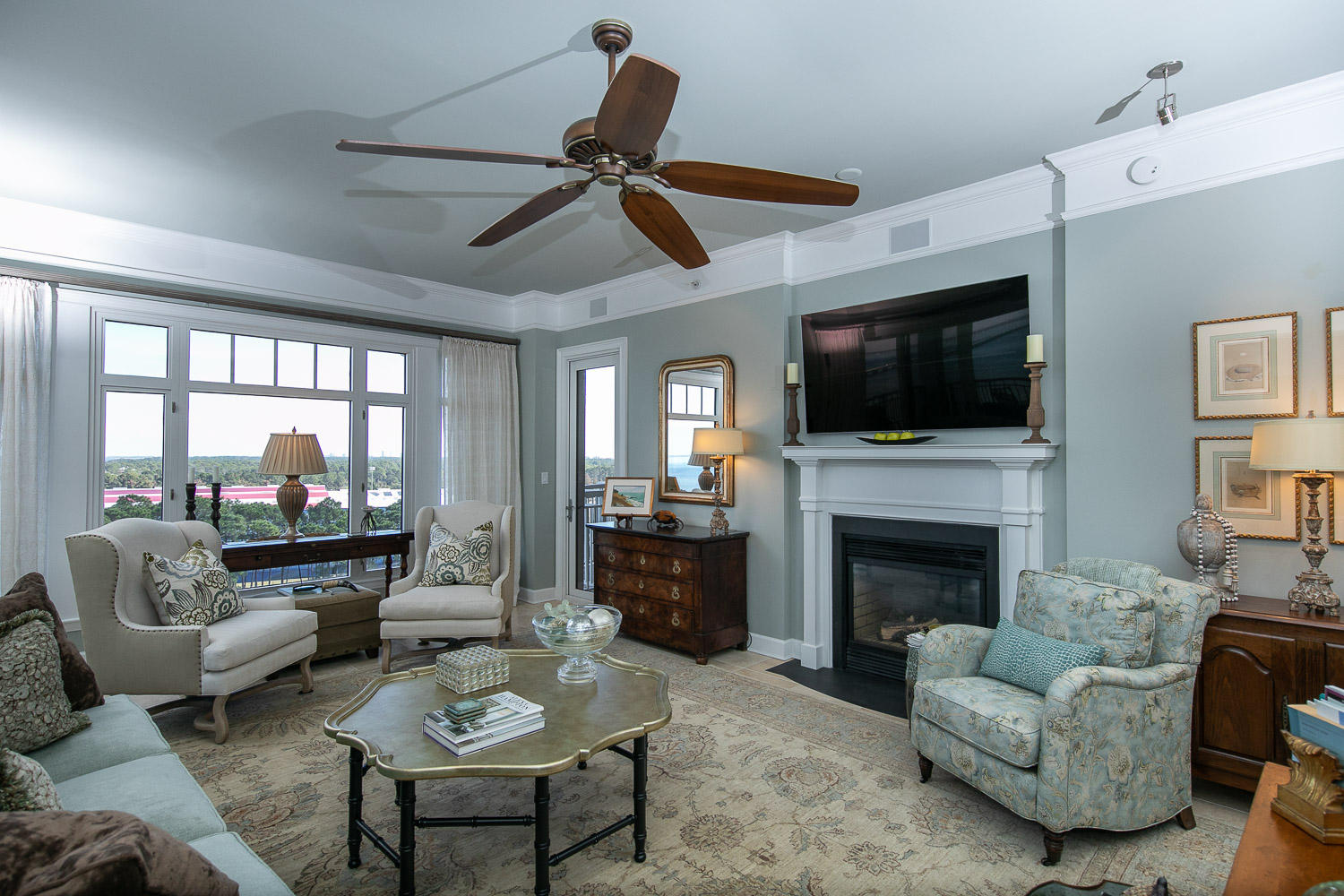 ONE WATER PLACE AT KELLY PLANTATION - Residential