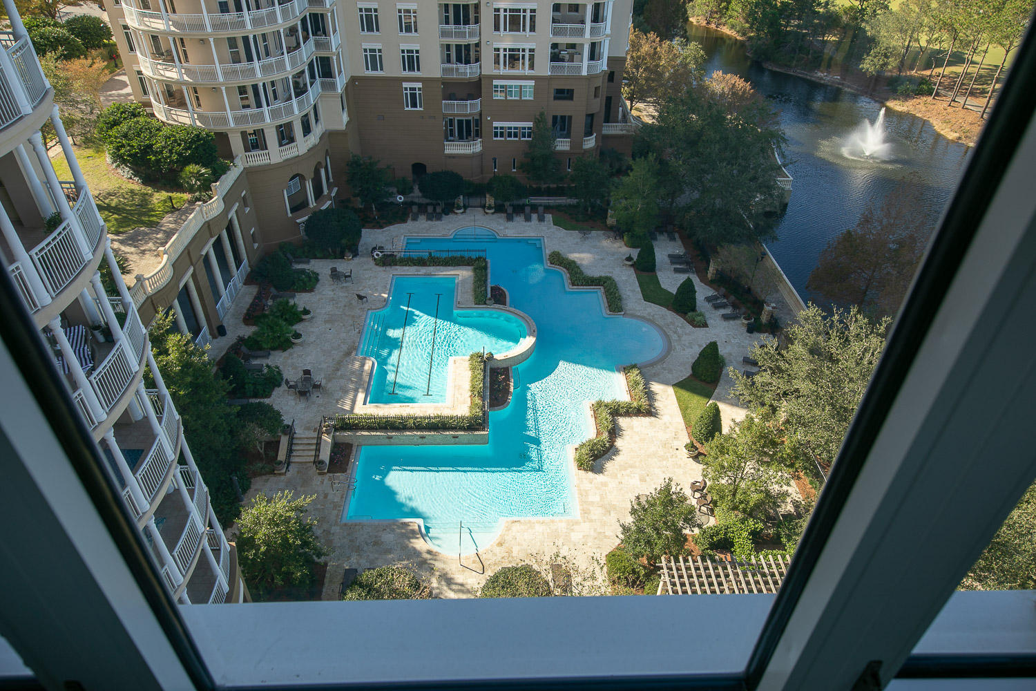 ONE WATER PLACE AT KELLY PLANTATION - Residential