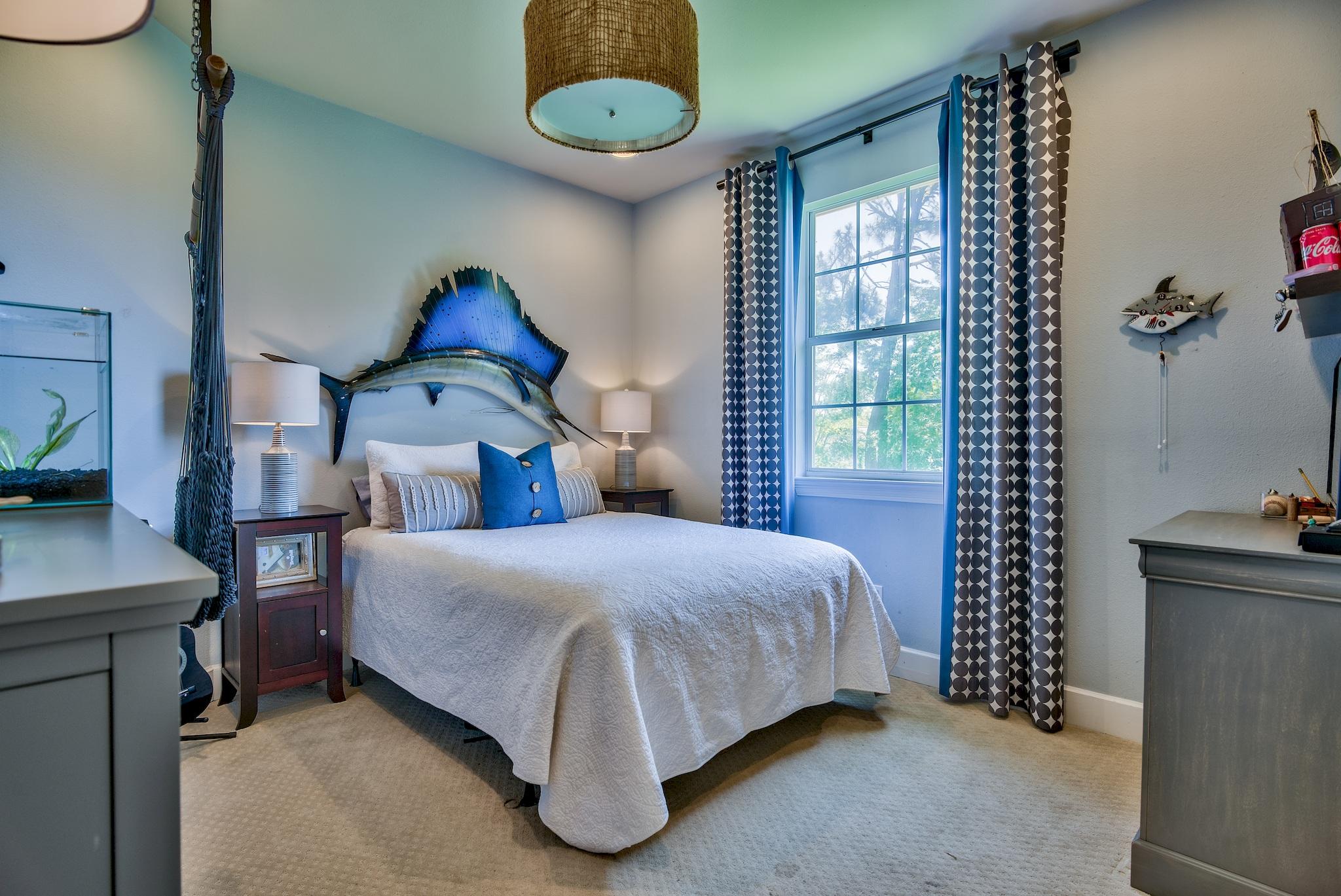 WINDSOR FOREST - Residential