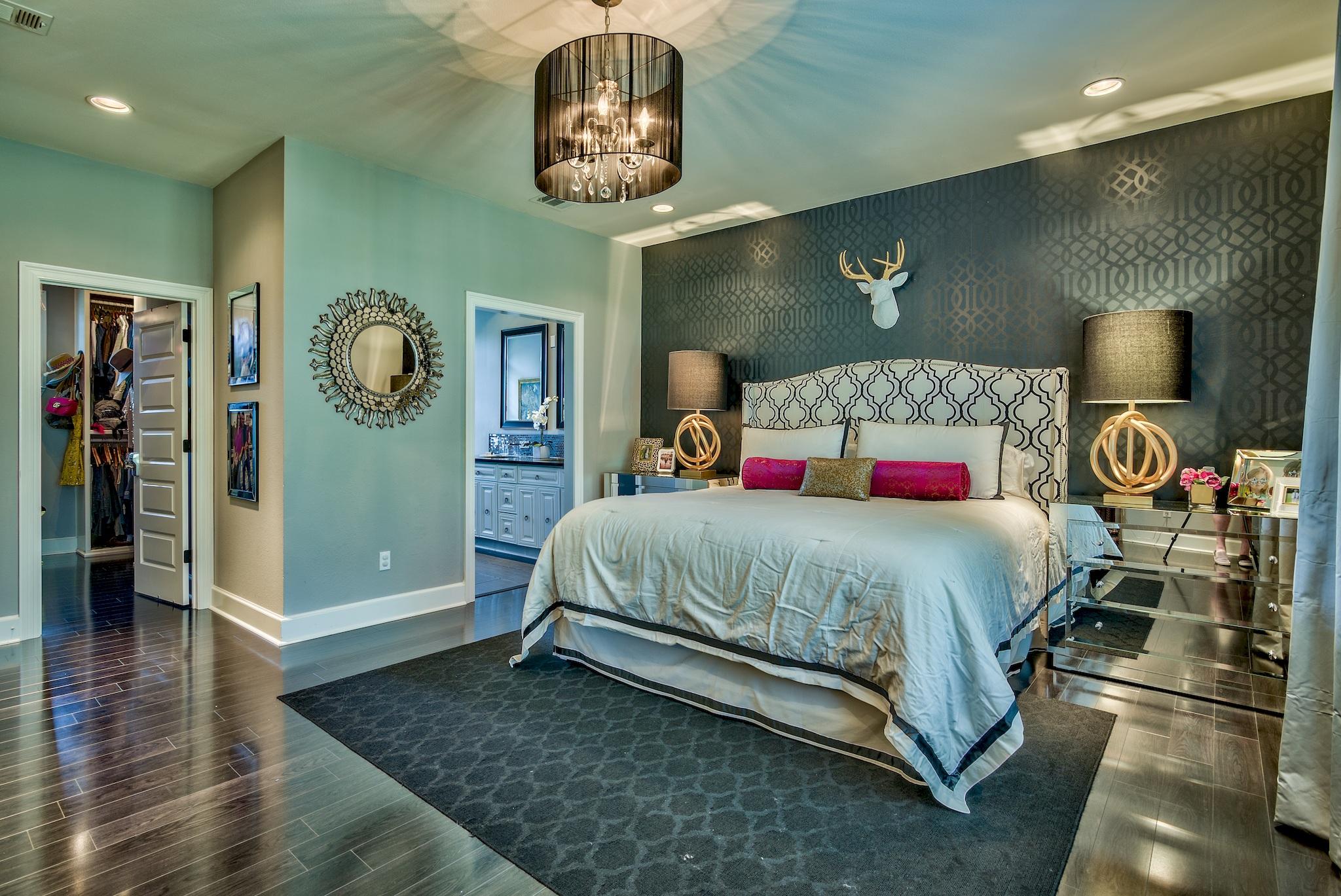 WINDSOR FOREST - Residential