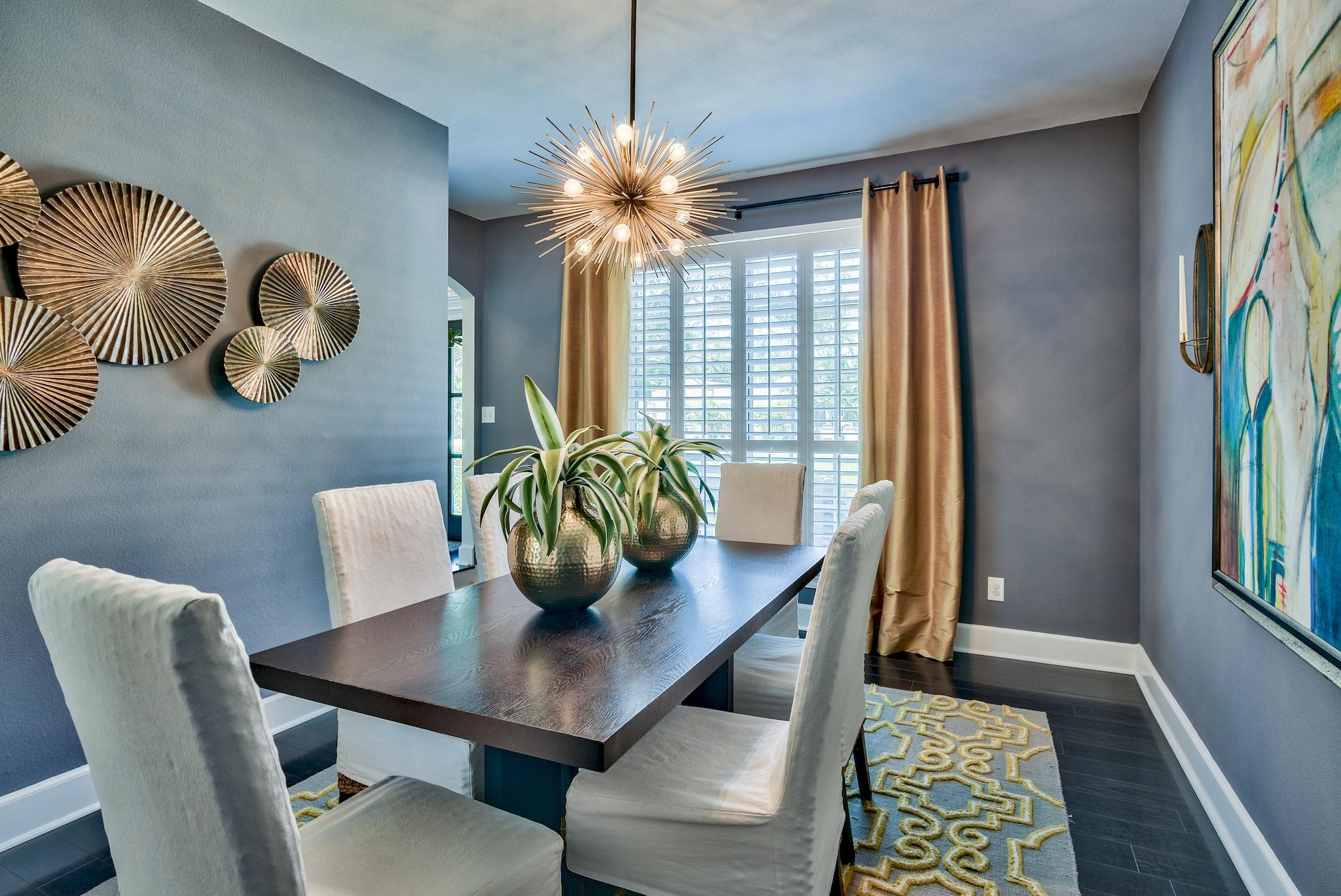 WINDSOR FOREST - Residential