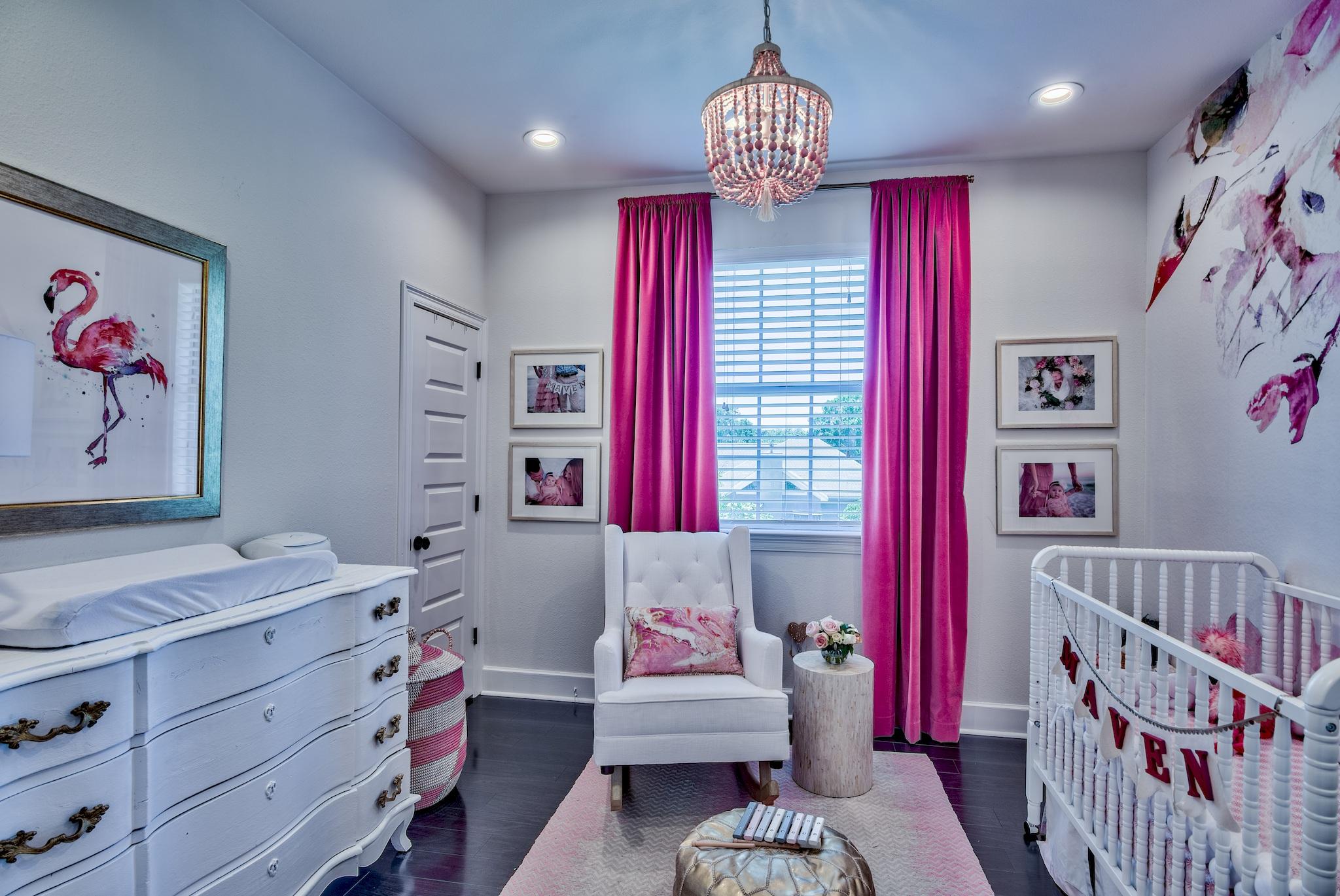 WINDSOR FOREST - Residential