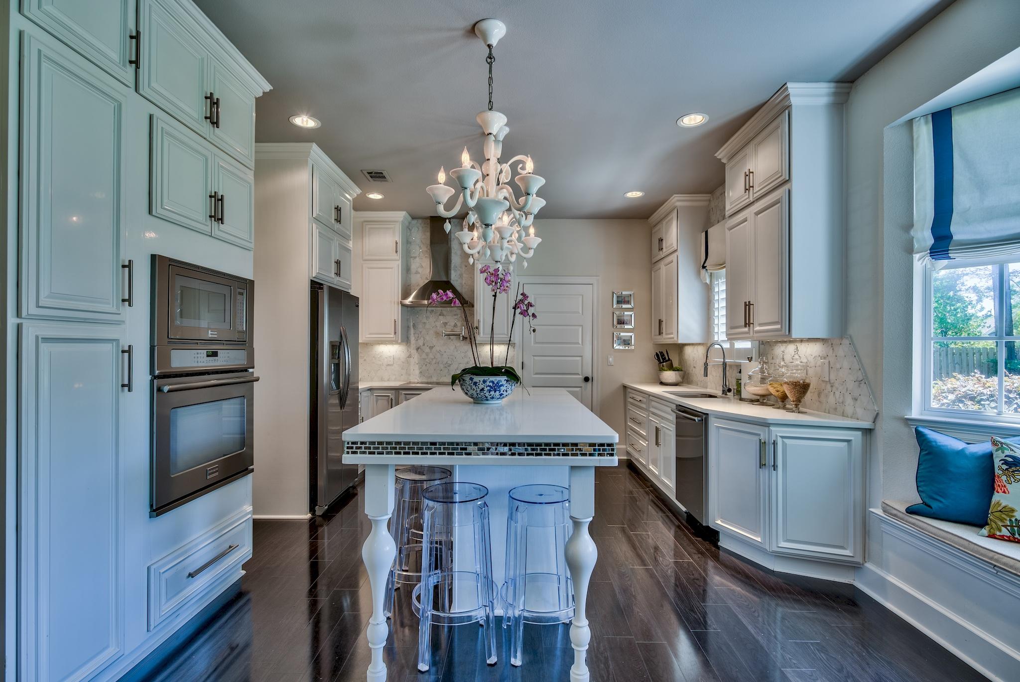 WINDSOR FOREST - Residential