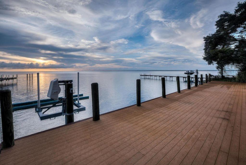 DRIFTWOOD ESTATES - Residential