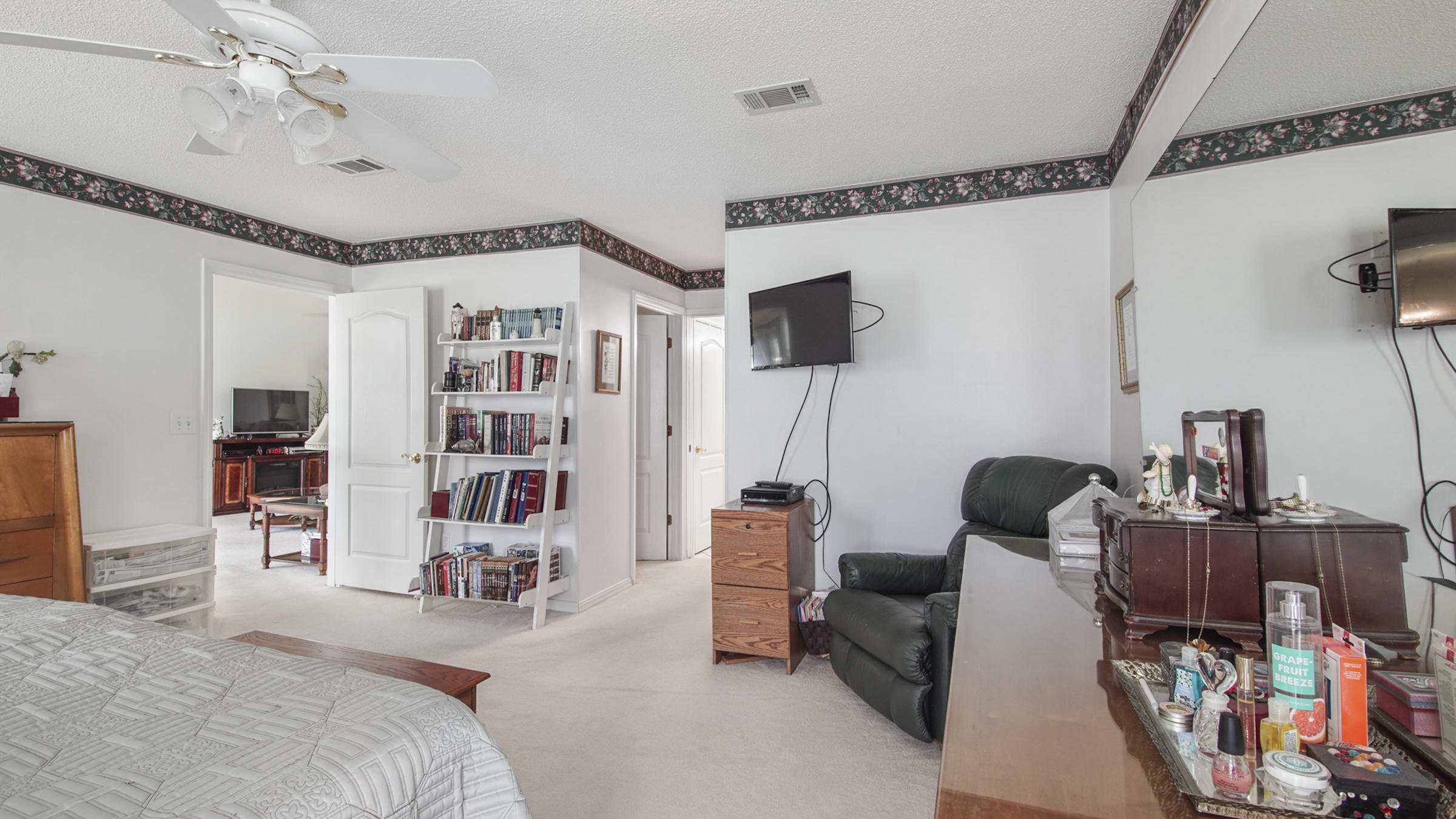 JUNIPER EAST - Residential