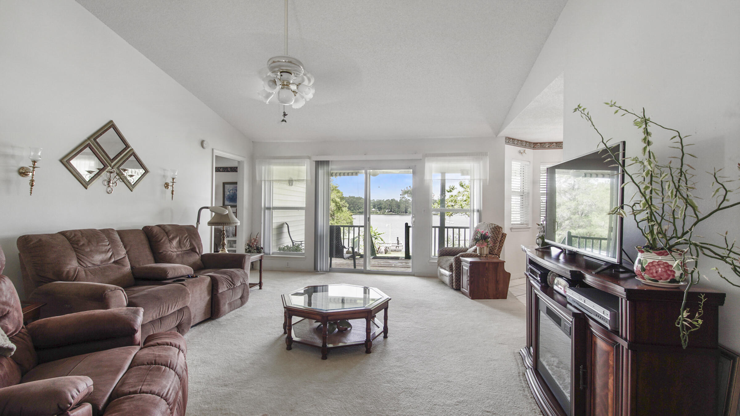 JUNIPER EAST - Residential