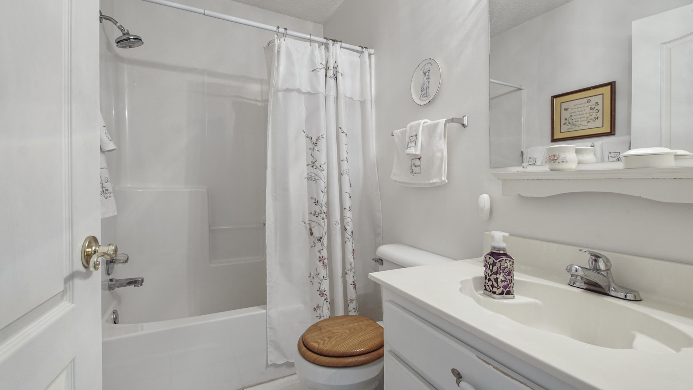 JUNIPER EAST - Residential