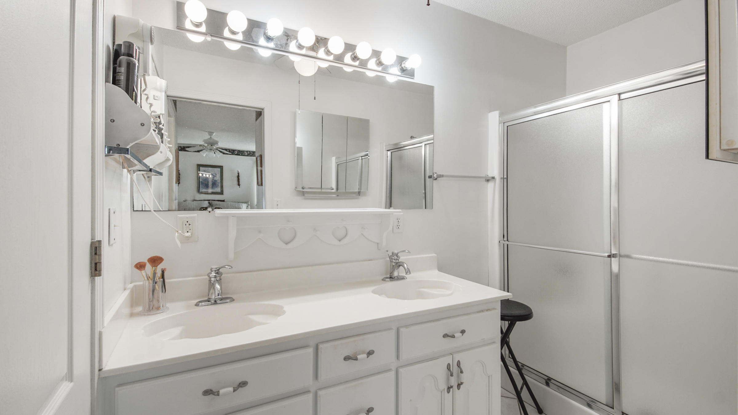 JUNIPER EAST - Residential