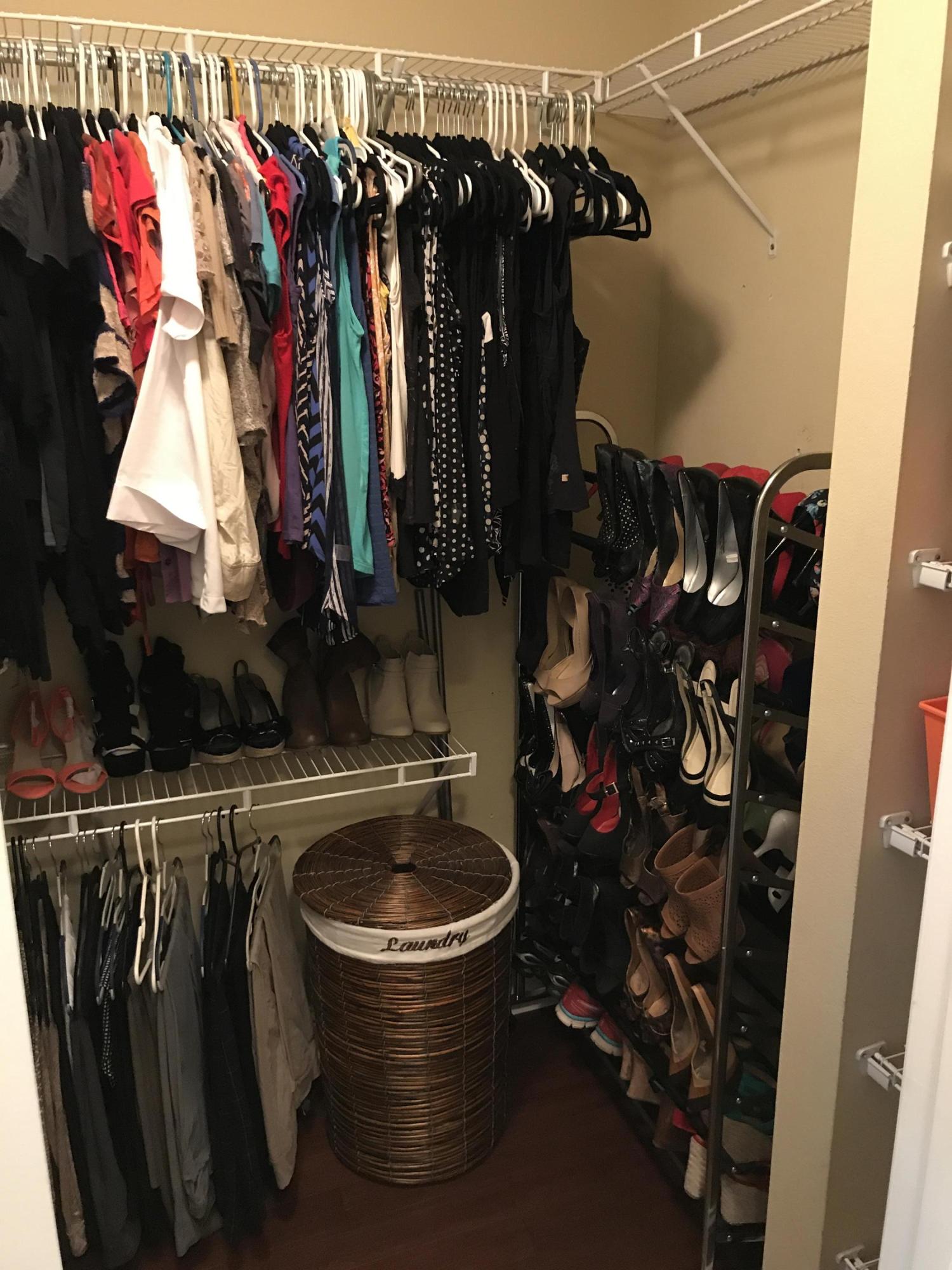 BROWNSTONE MANOR - Residential