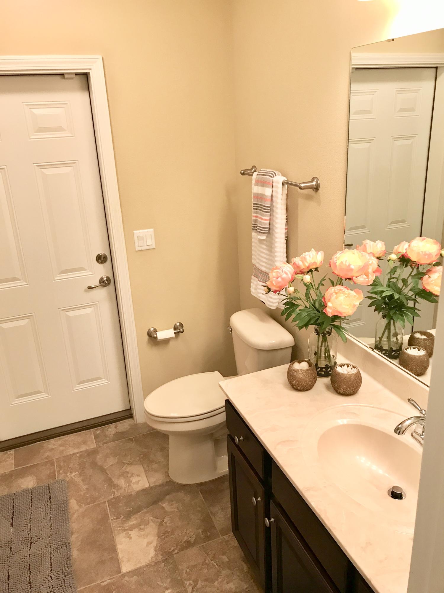 BROWNSTONE MANOR - Residential