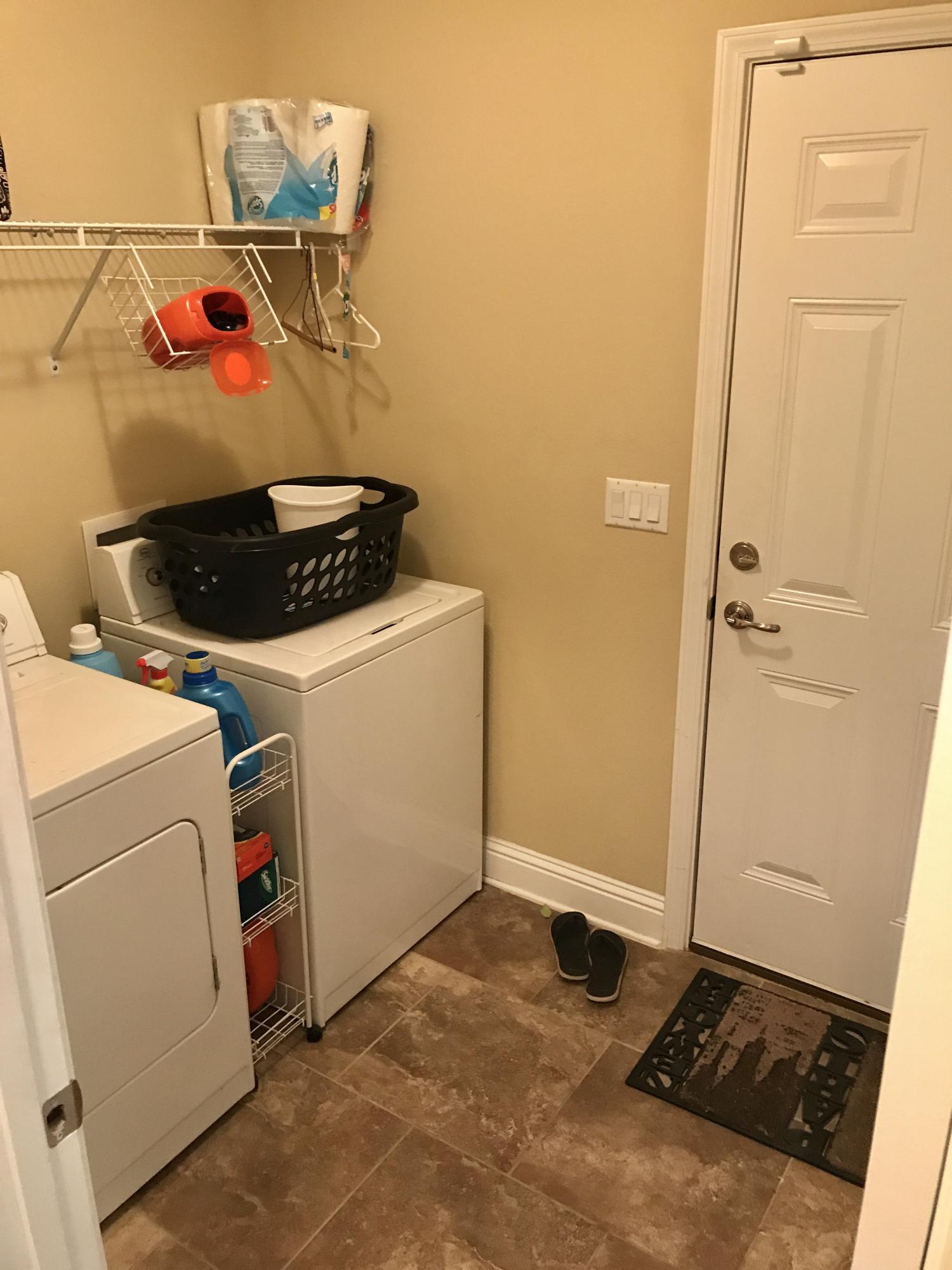 BROWNSTONE MANOR - Residential