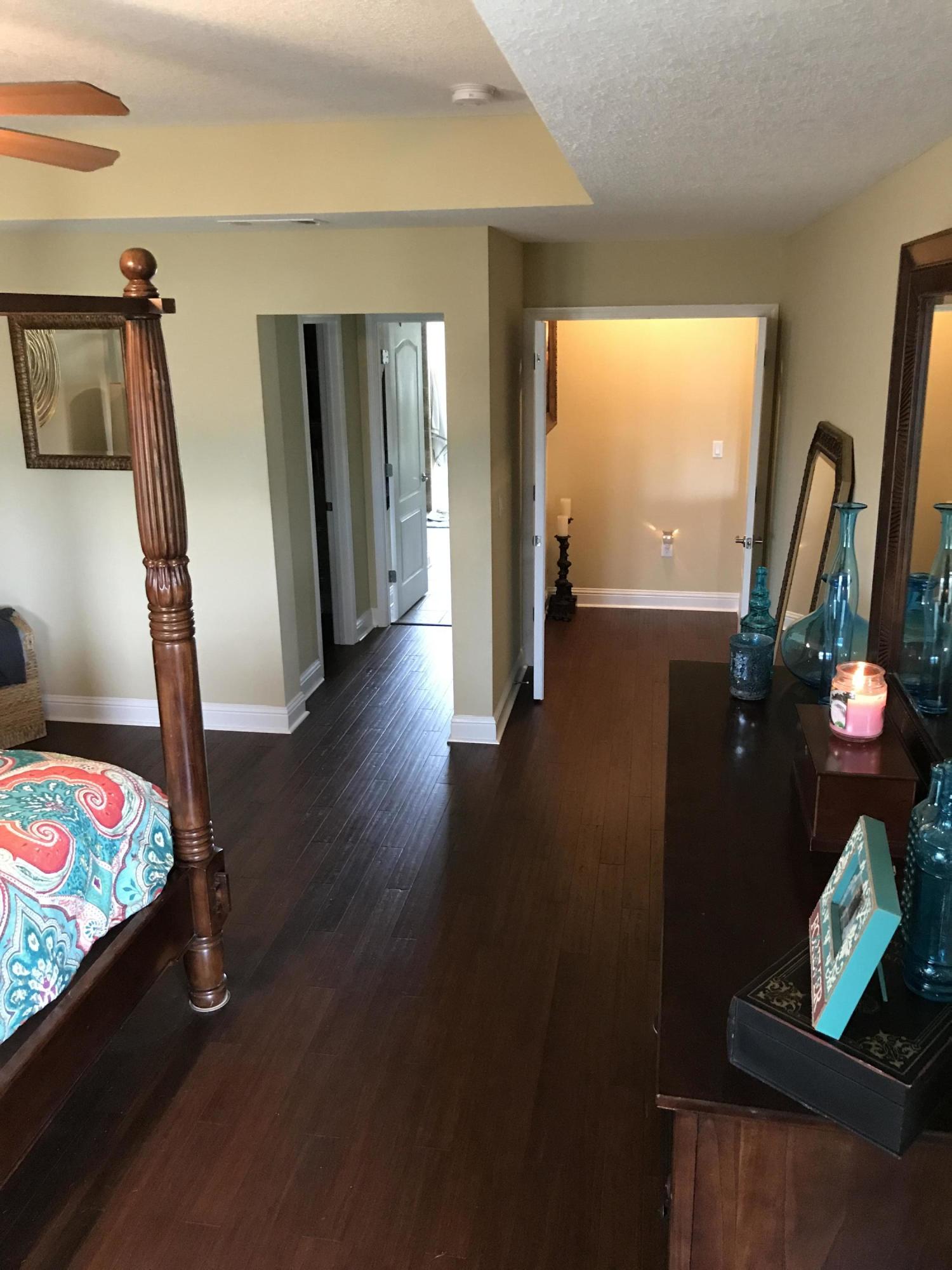 BROWNSTONE MANOR - Residential