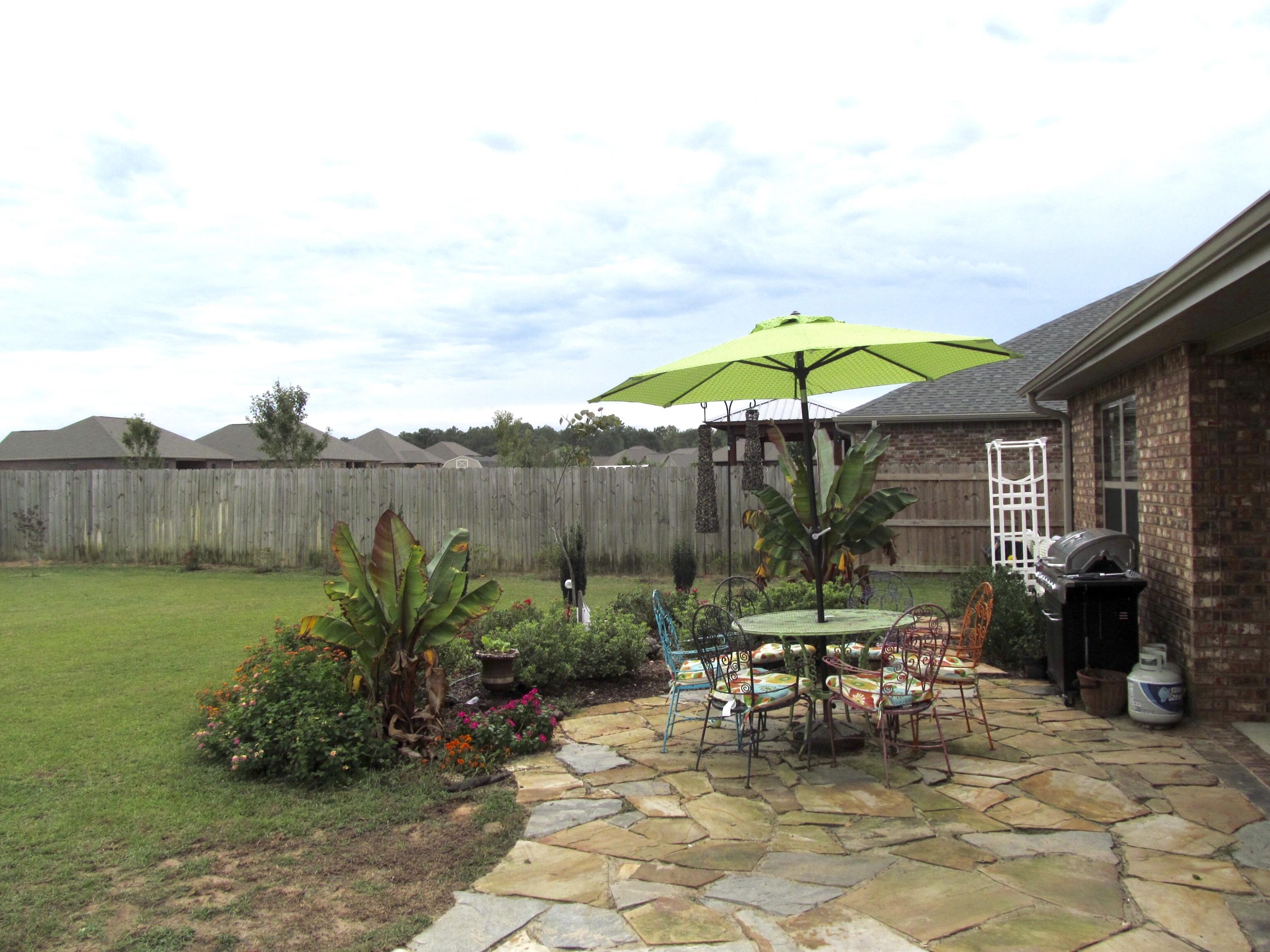 BROWNSTONE MANOR - Residential