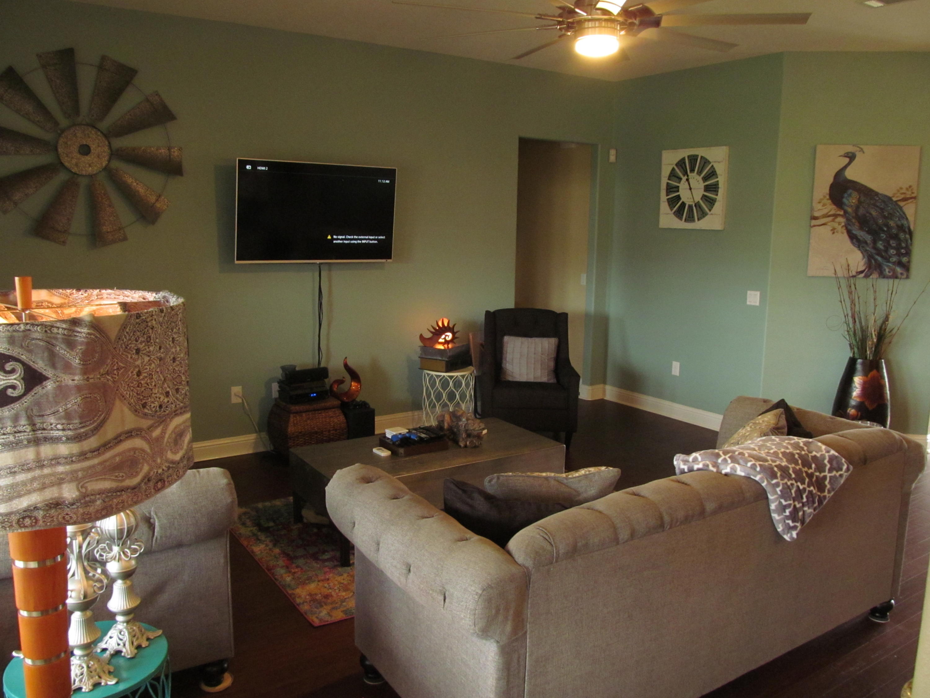 BROWNSTONE MANOR - Residential