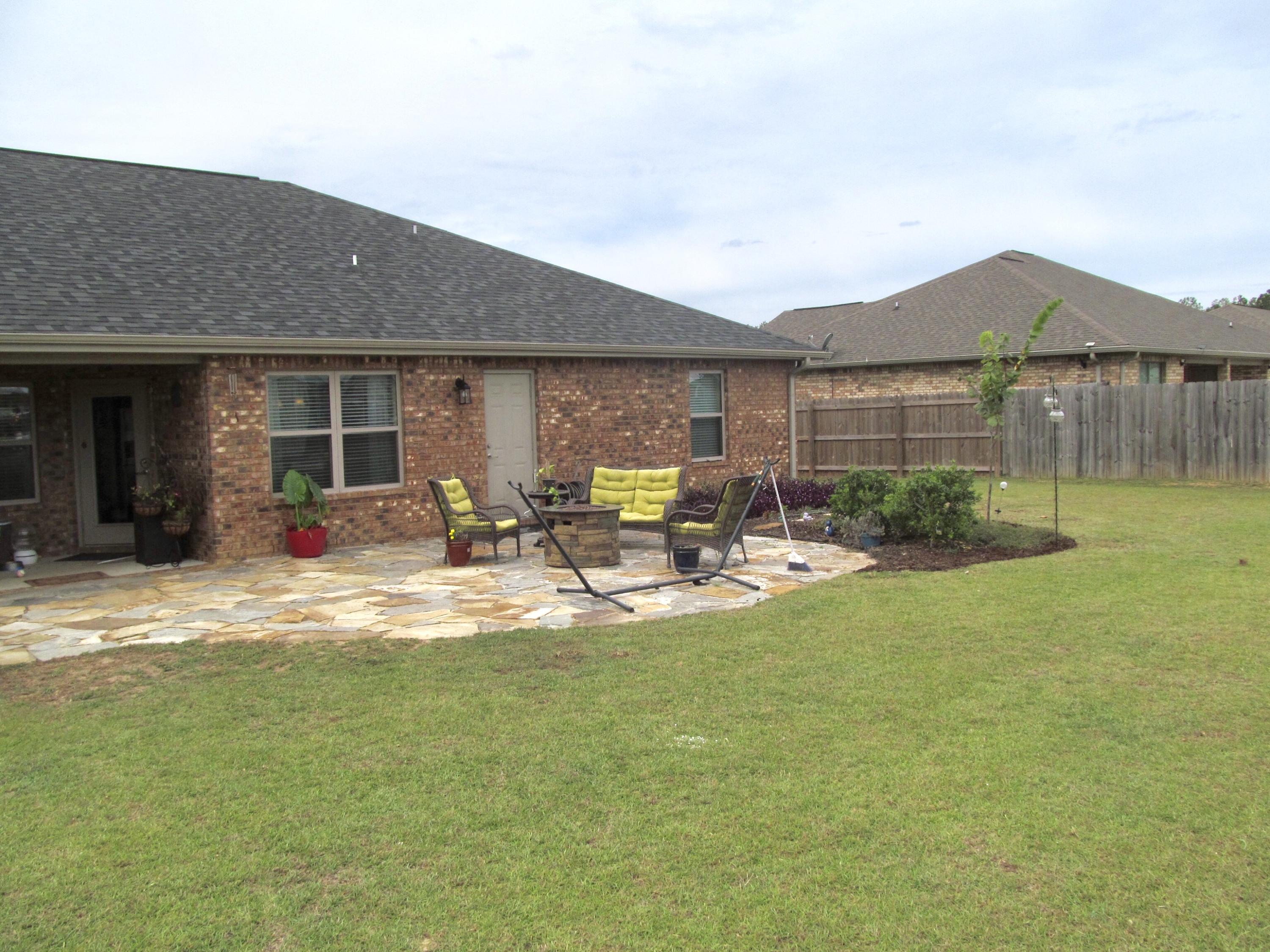 BROWNSTONE MANOR - Residential