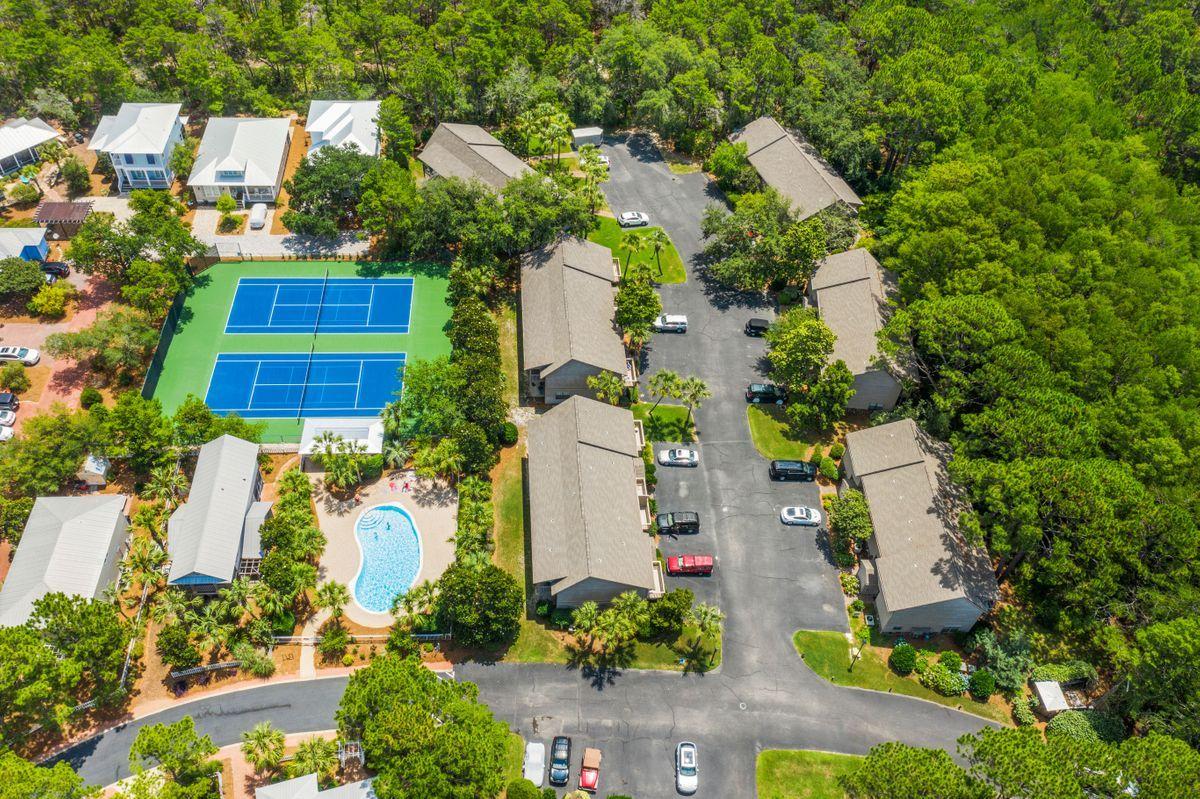 CASSINE GARDENS T/H PH 4 - Residential