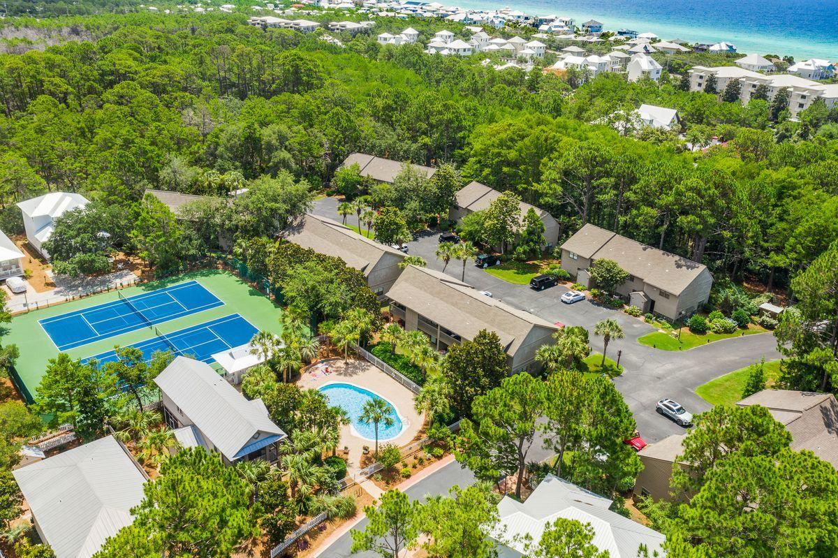 CASSINE GARDENS T/H PH 4 - Residential