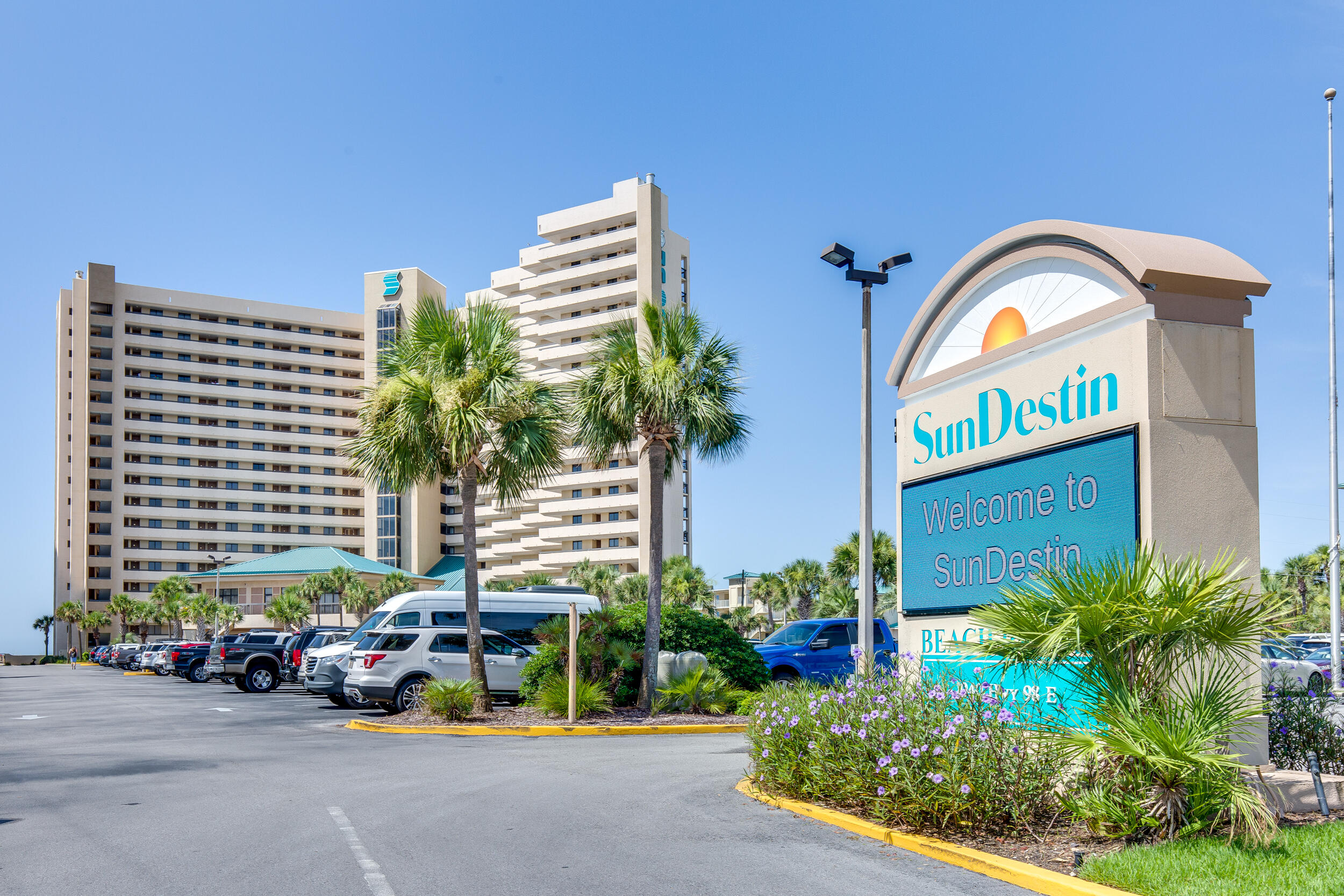 Sundestin International Condo - Residential