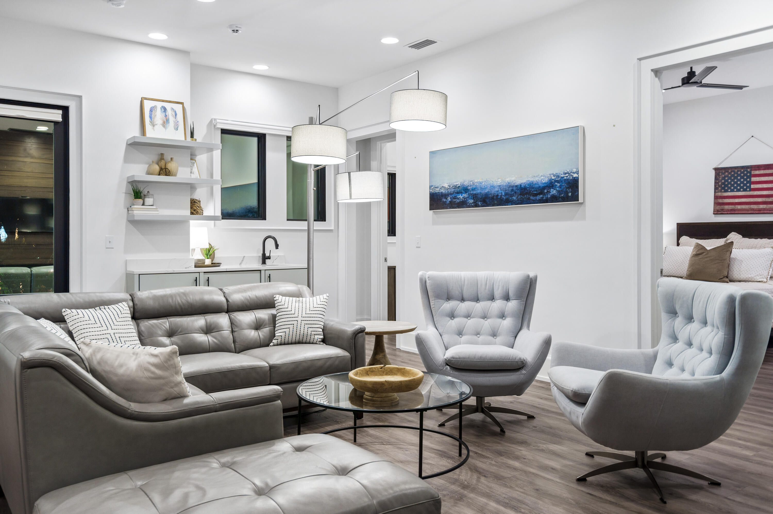 EMERALD WATERS VILLAGE - Residential