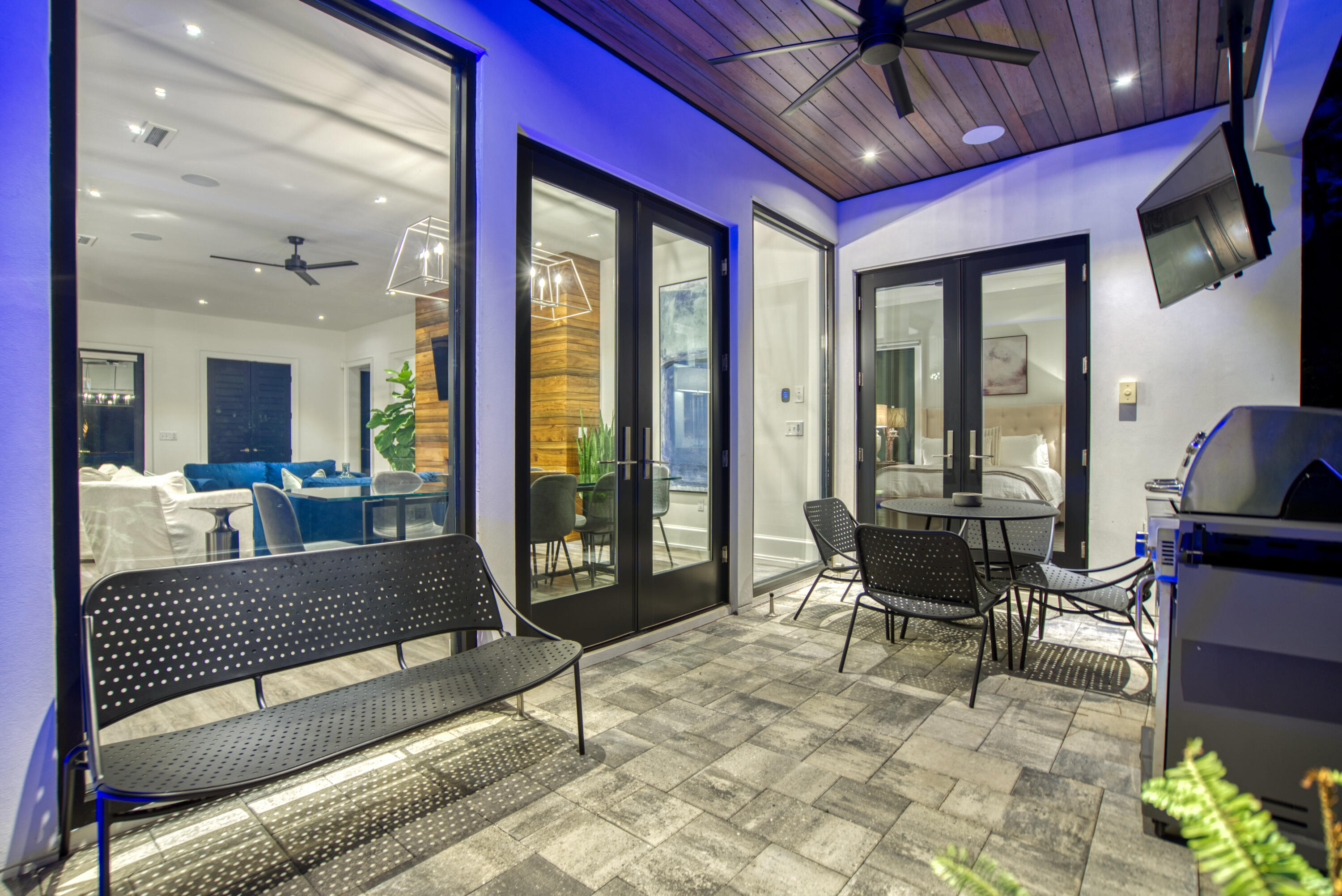 EMERALD WATERS VILLAGE - Residential