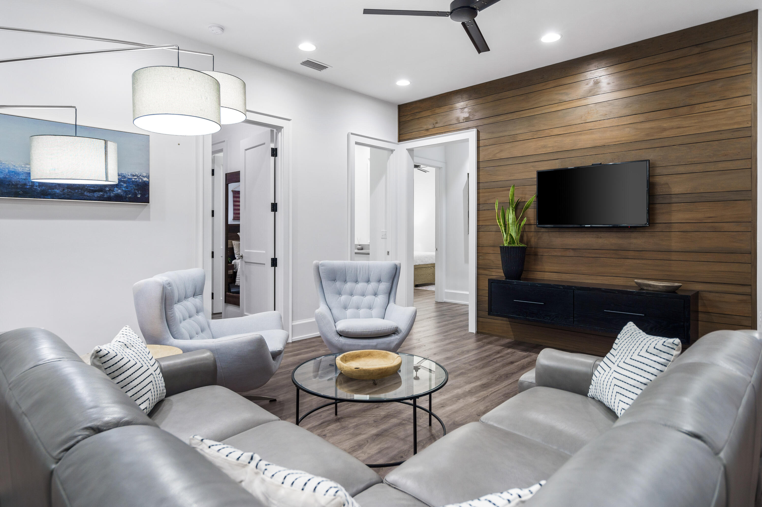 EMERALD WATERS VILLAGE - Residential