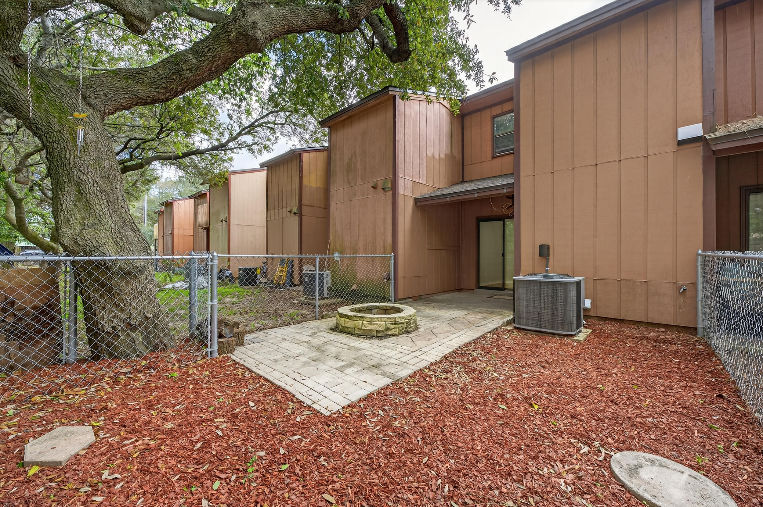 TYNER VILLAS - Residential