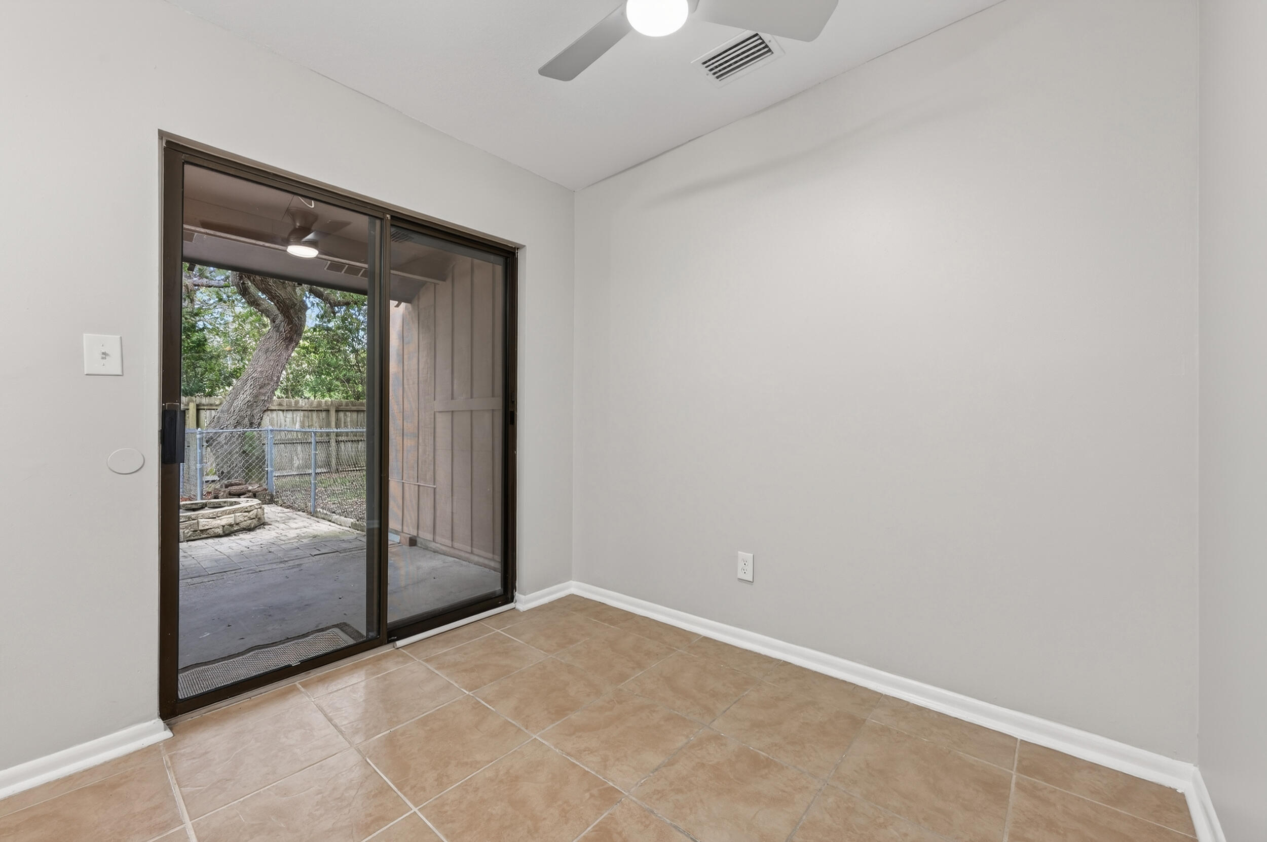 TYNER VILLAS - Residential