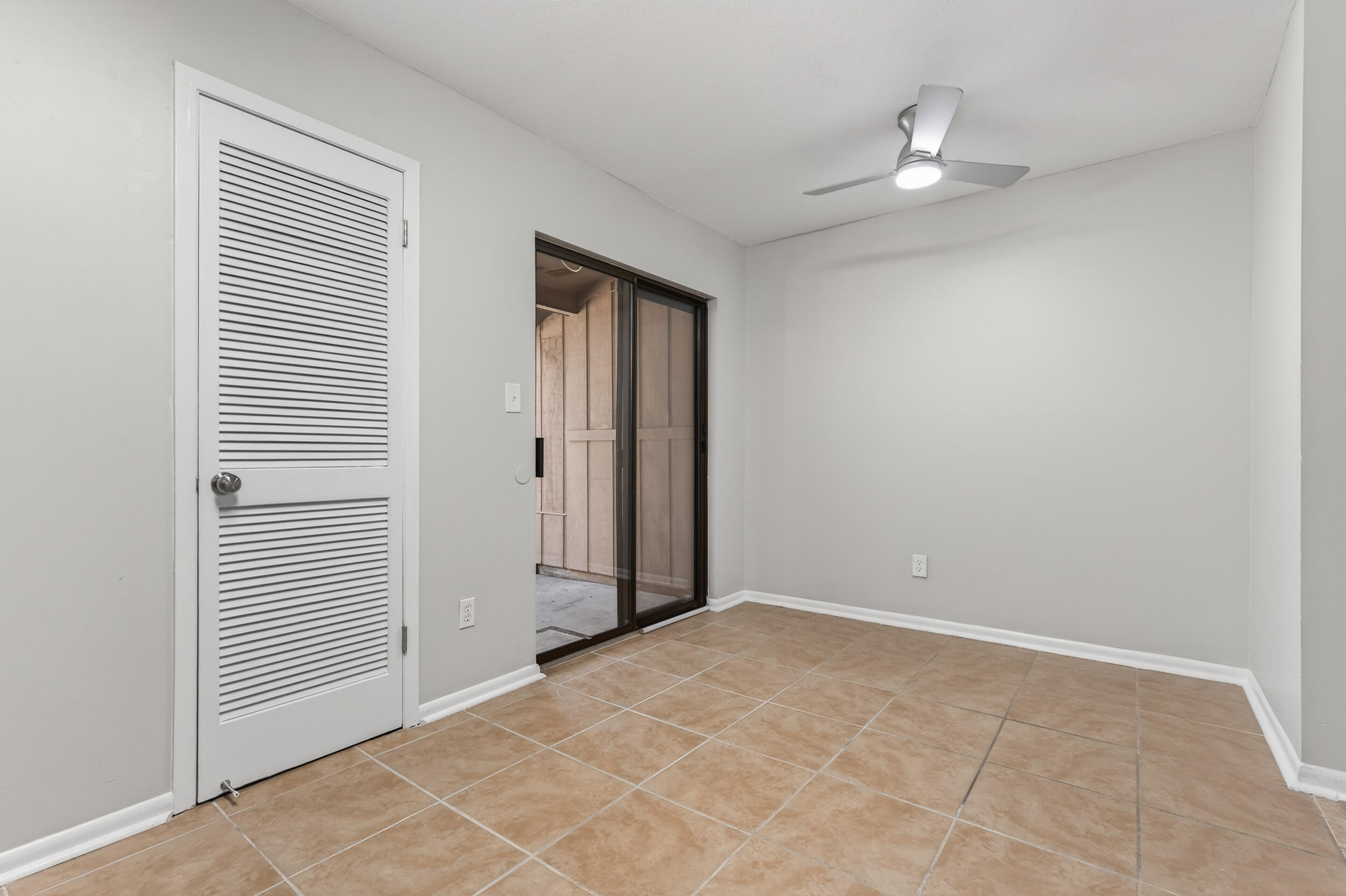 TYNER VILLAS - Residential