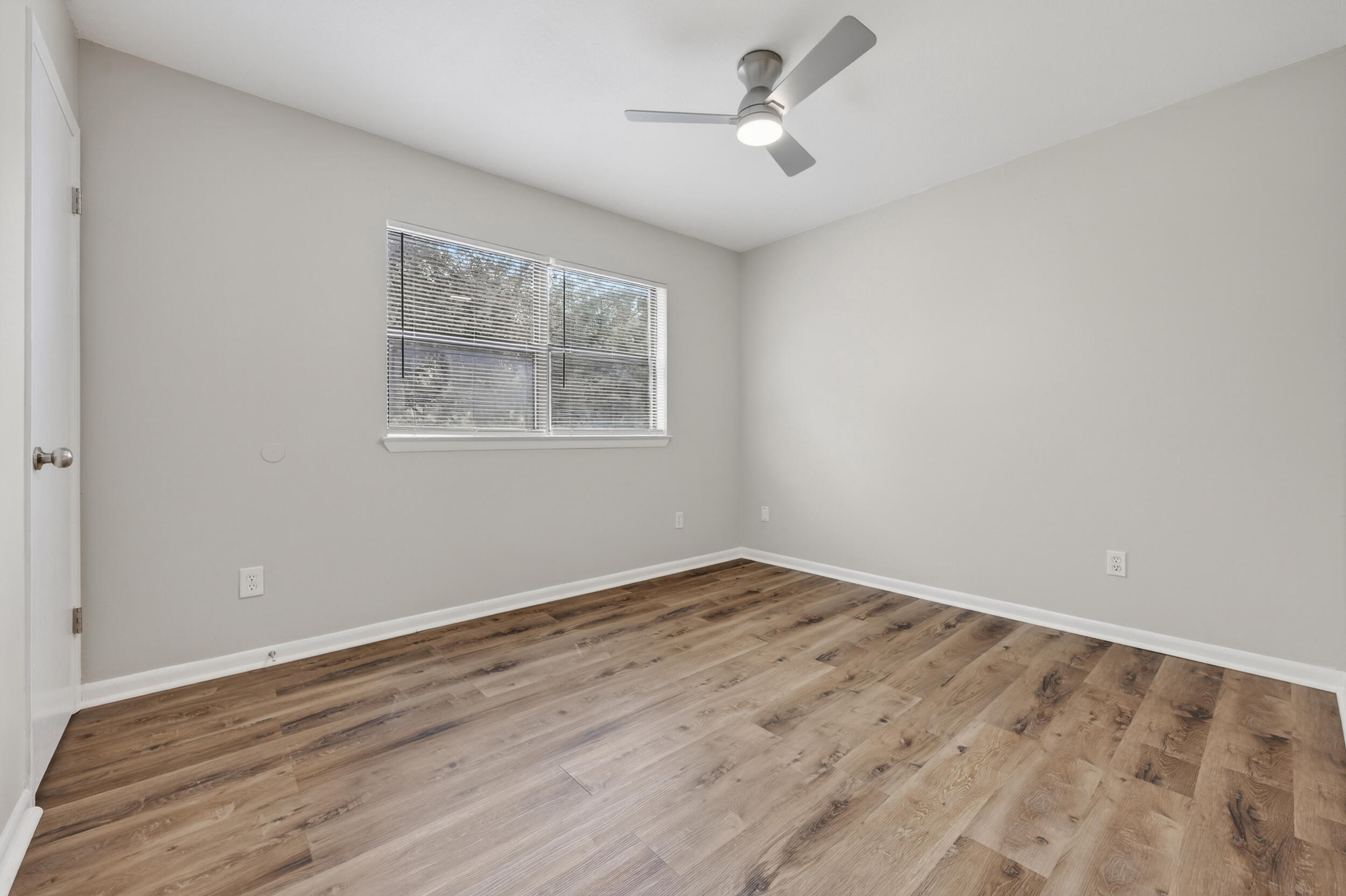 TYNER VILLAS - Residential