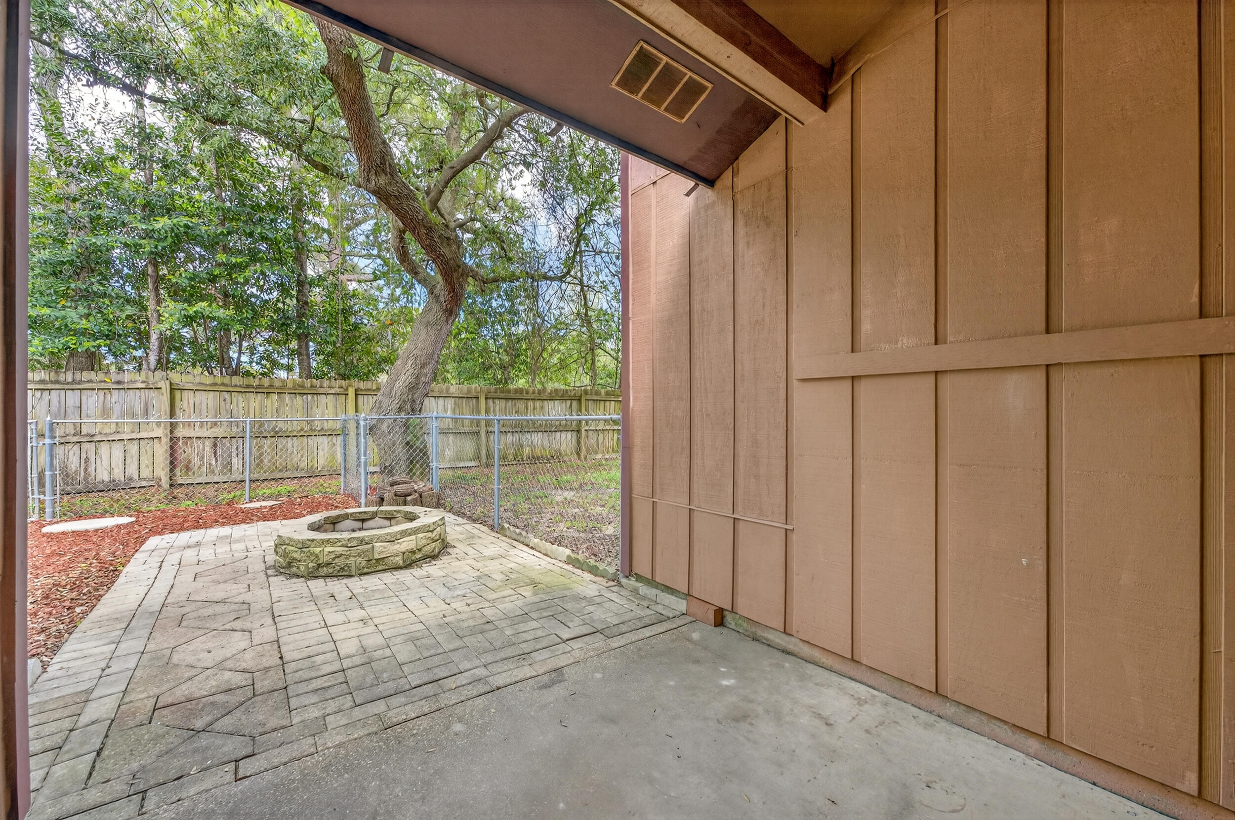 TYNER VILLAS - Residential