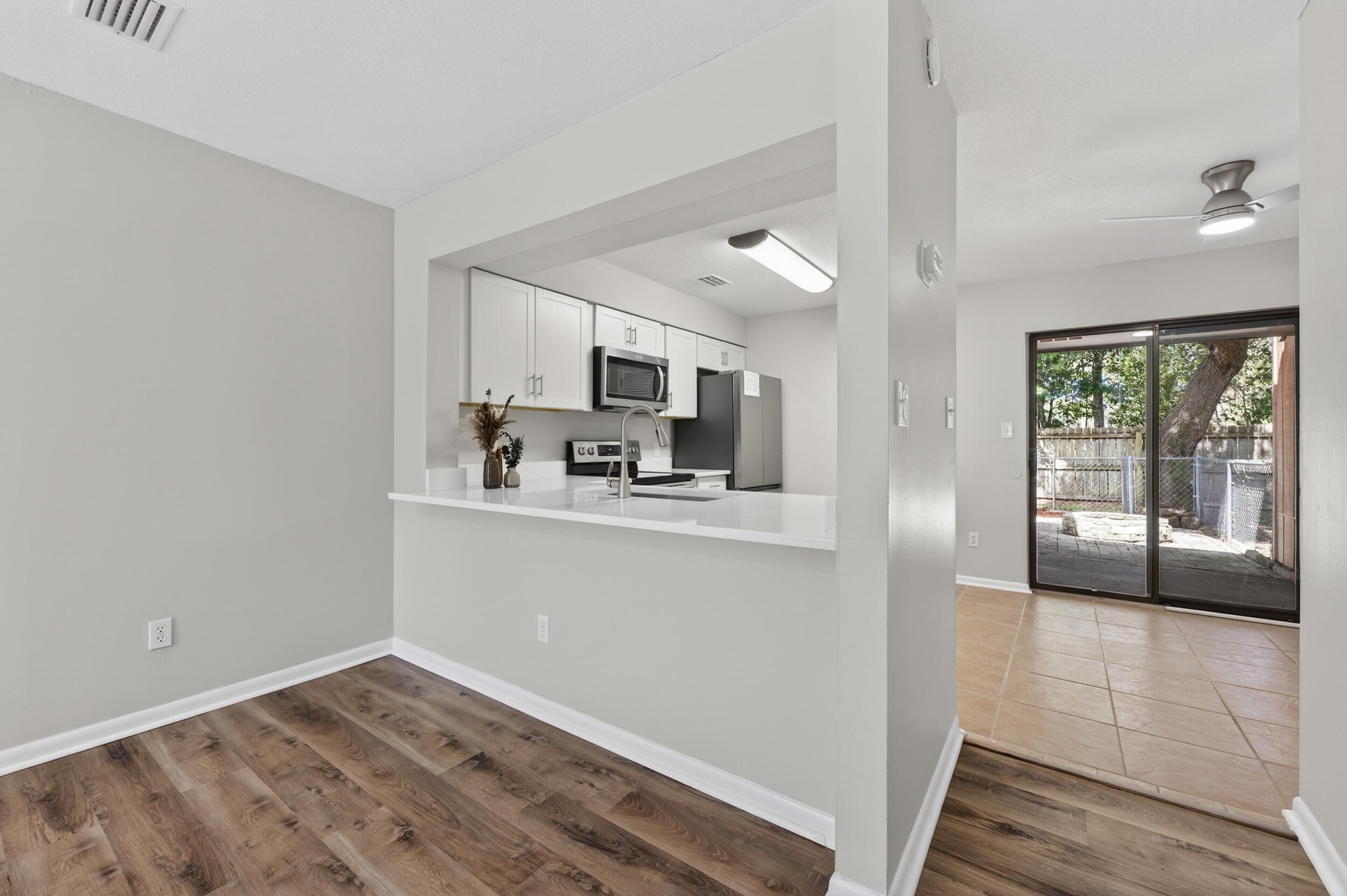 TYNER VILLAS - Residential