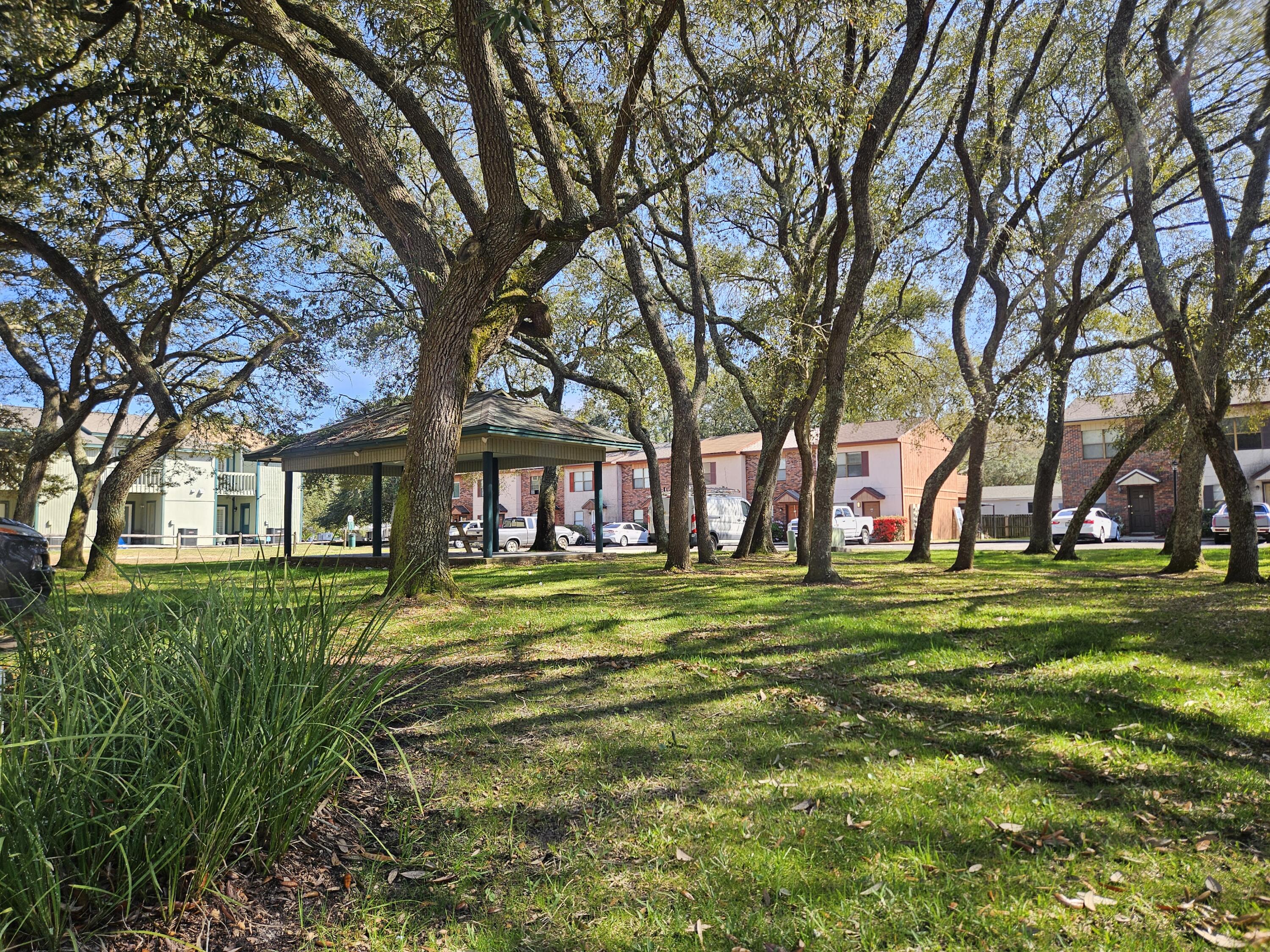 TYNER VILLAS - Residential