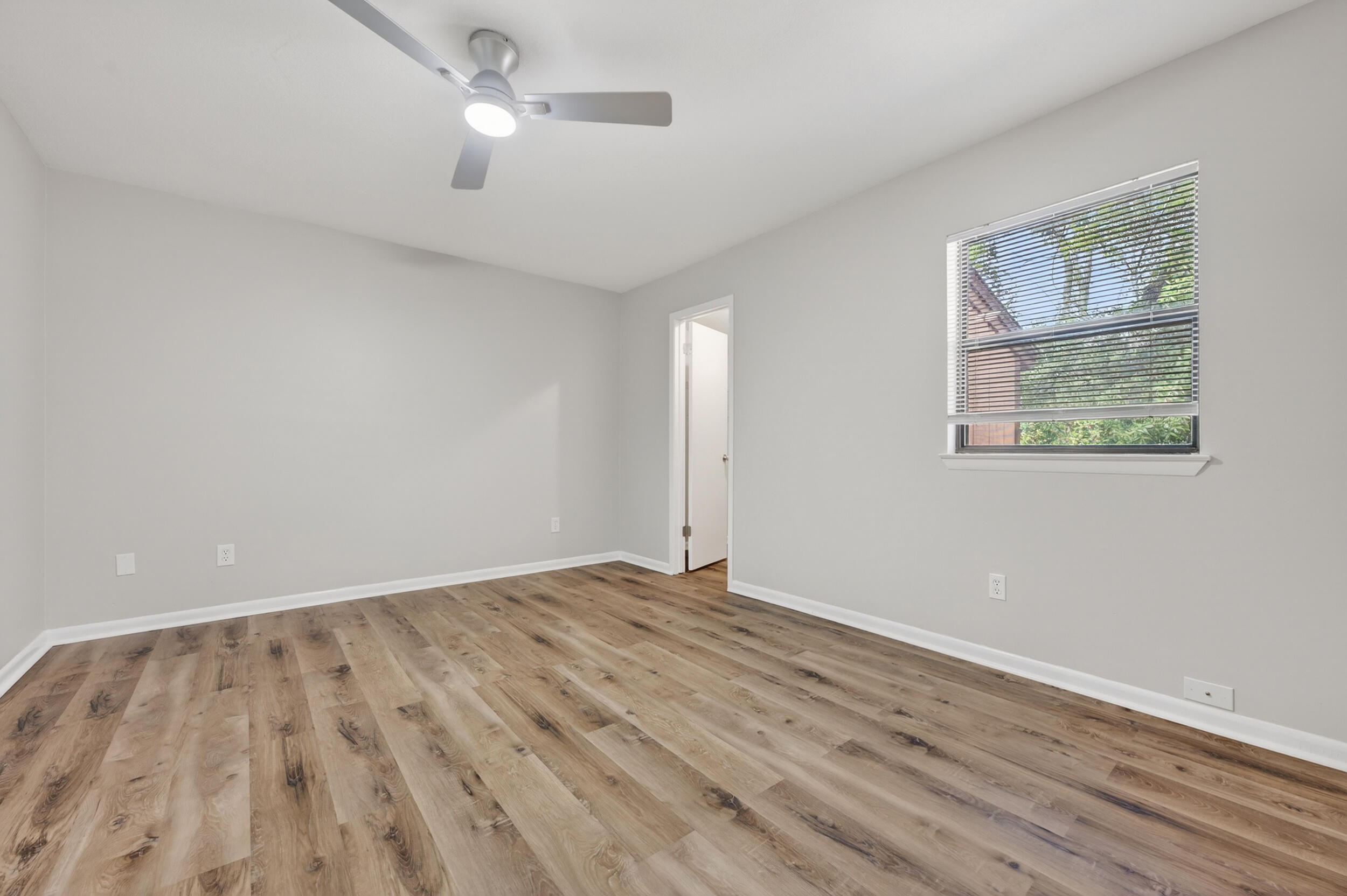 TYNER VILLAS - Residential