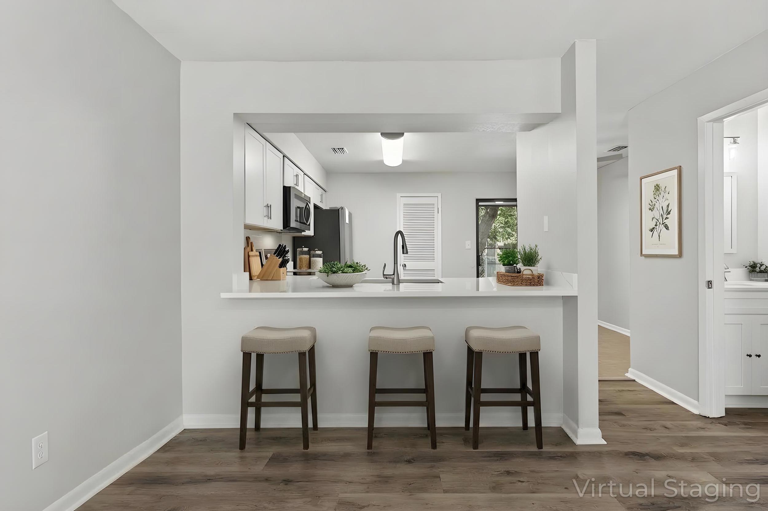 TYNER VILLAS - Residential