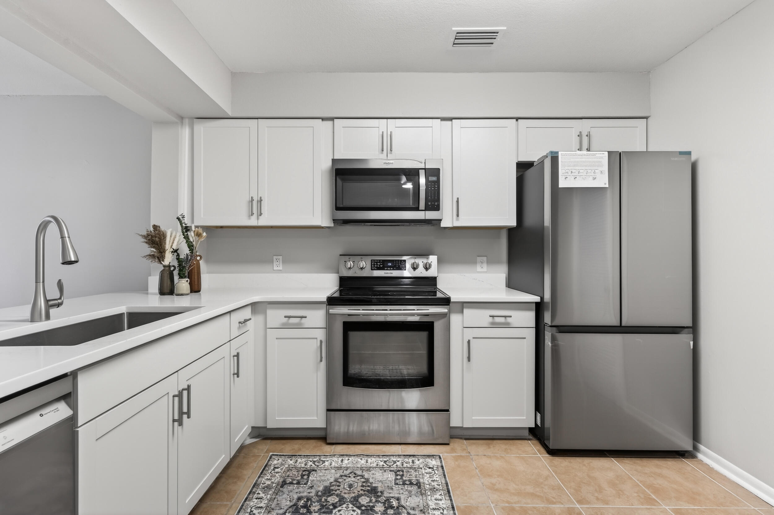 TYNER VILLAS - Residential